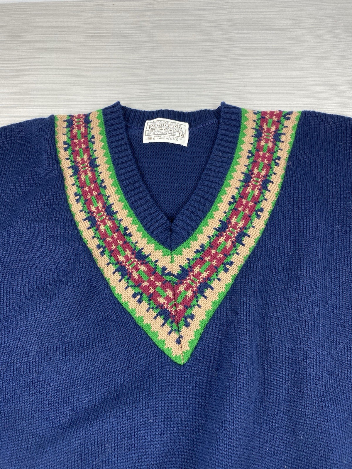 Pendleton Navy 100% Virgin Wool V-Neck Sweater Medium Vintage NWT