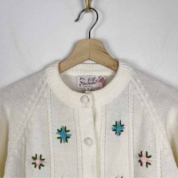 Vintage Rochelle California Embroidered Flower Cottagecore Cardigan 60’s Size S