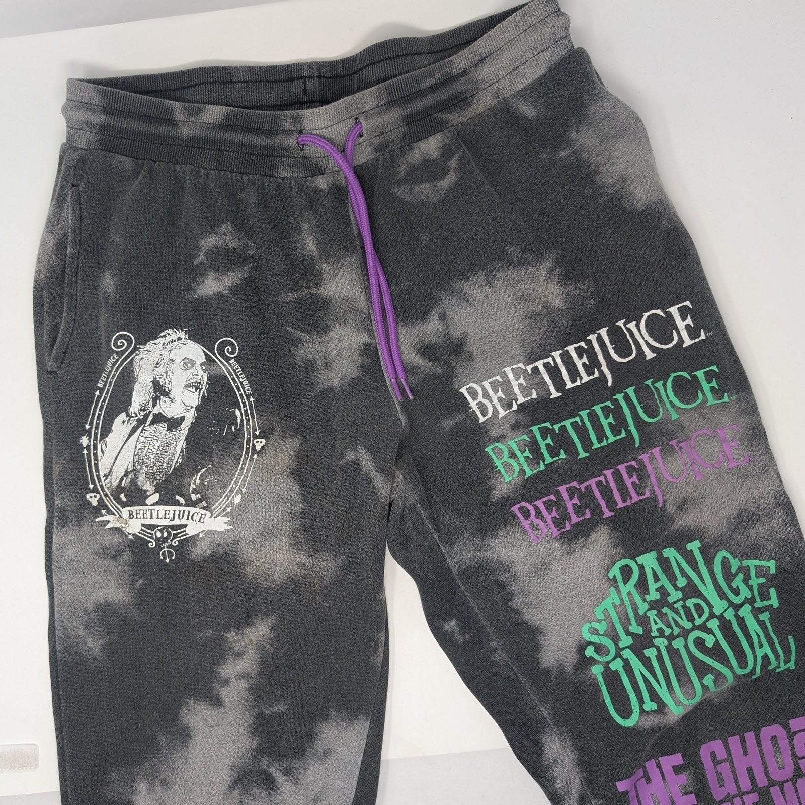 Beetlejuice Graphic Acid Wash Grey Sweatpants Joggers Strange & Unusual Size M