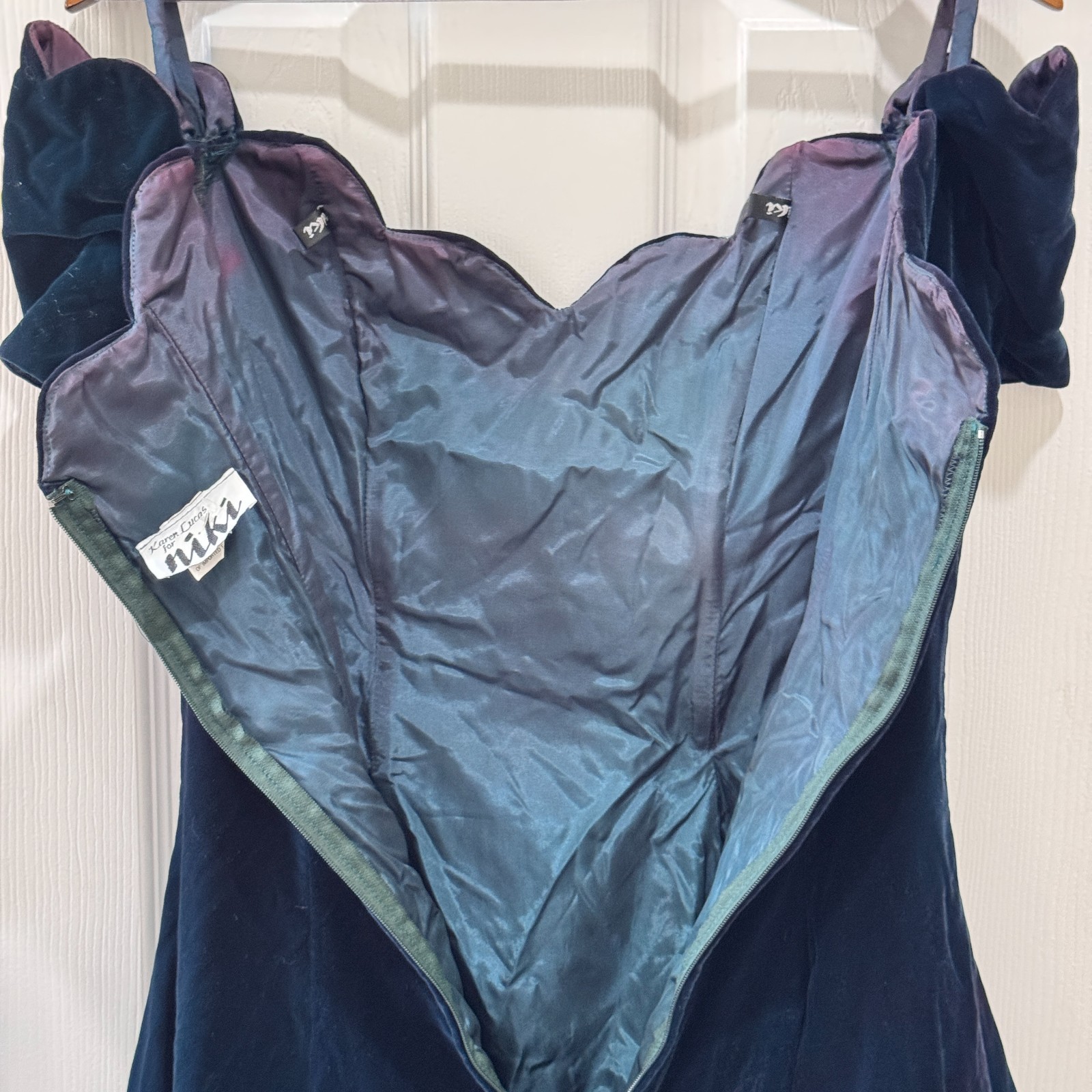 Vintage Karen Lucas for Nite Teal Velvet Off Shoulder Formal Dress Size 10