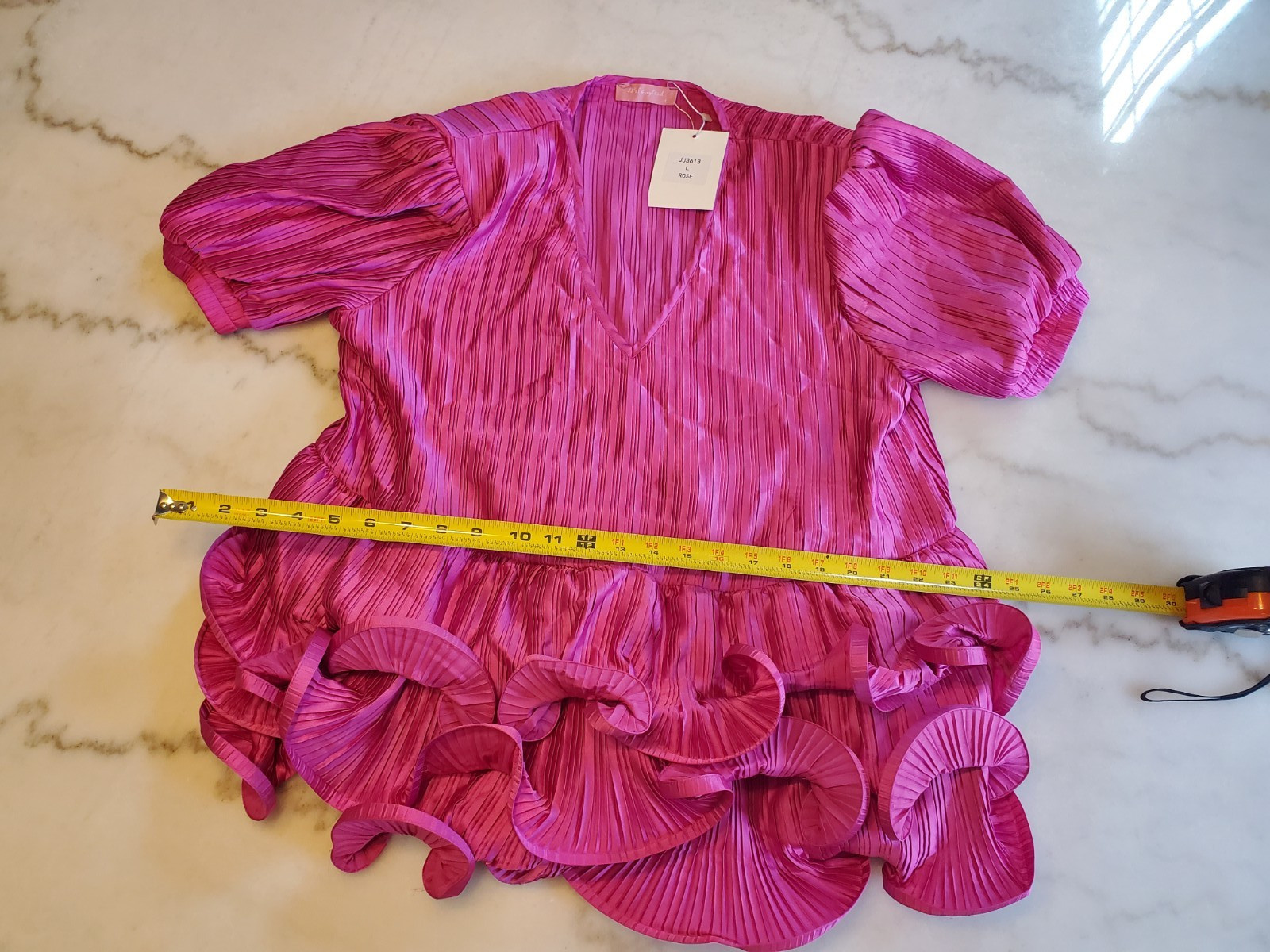 JJ’s Fairyland Rose Pink Pleated Blouse Shirt Ruffled Large V neck Women’s B2