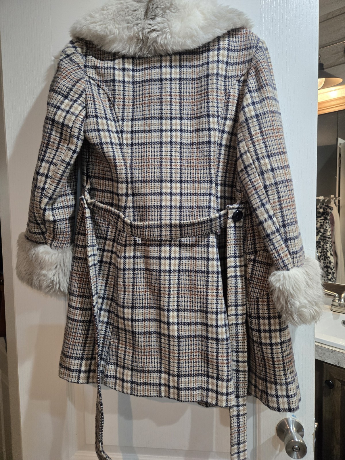 Vintage 1970s ILGWU Union Made Plaid Coat With Fur Cuffs