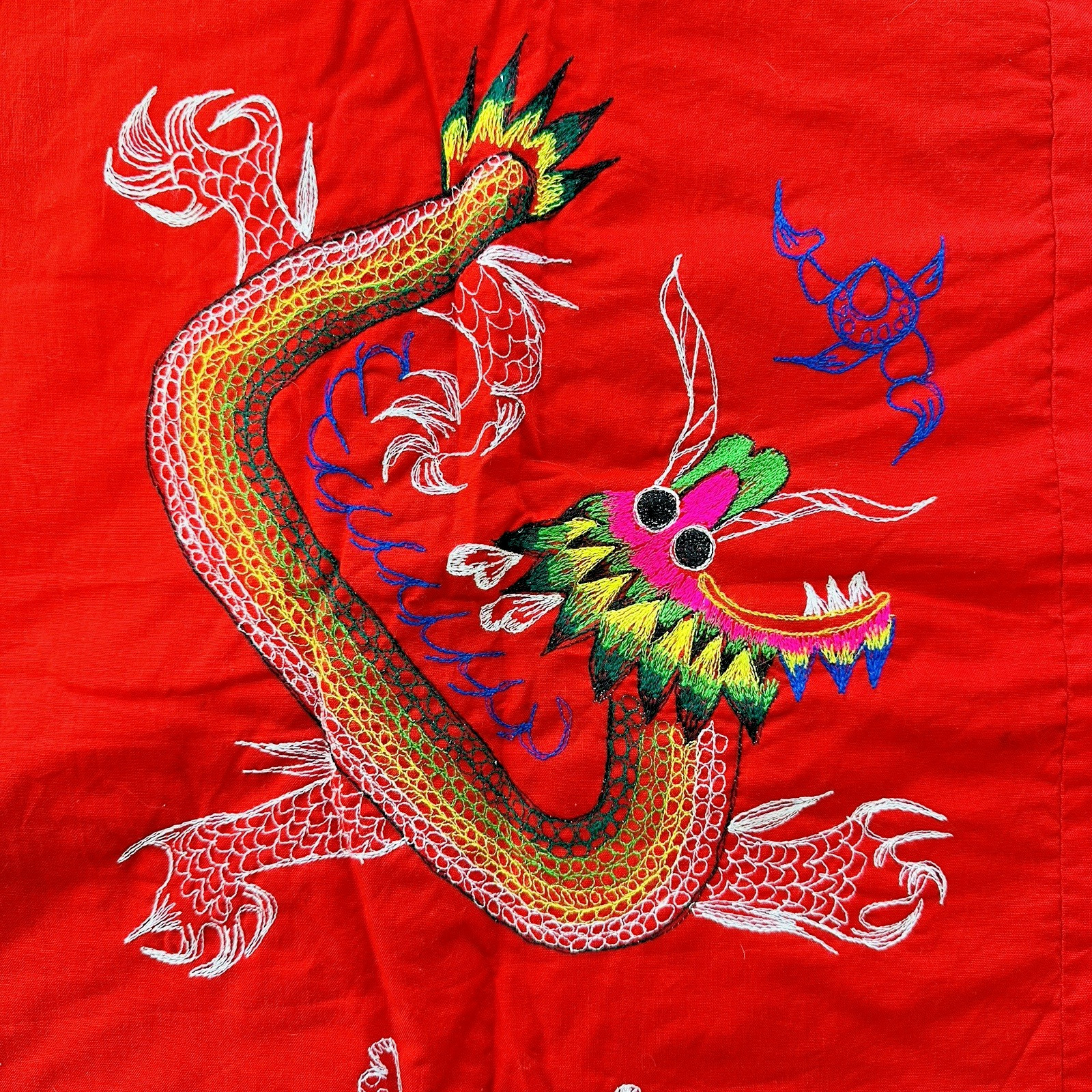 Vintage Embroidered Asian Vest Dragon Panda Frog Chinese Beautiful