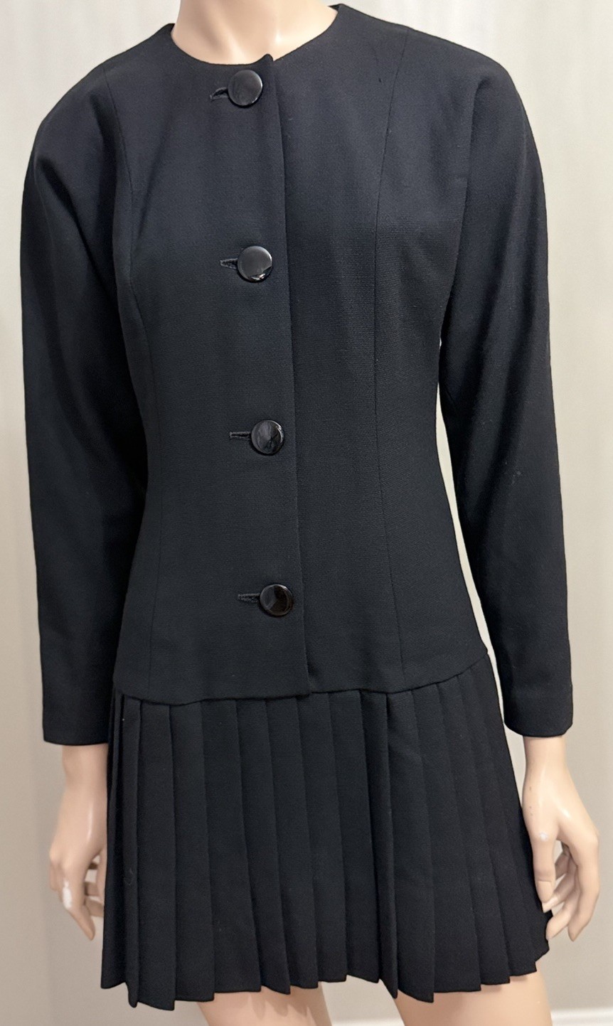 Gillian Petites Vintage Black Wool Long Sleeve Drop Waist Pleated Dress Size 6