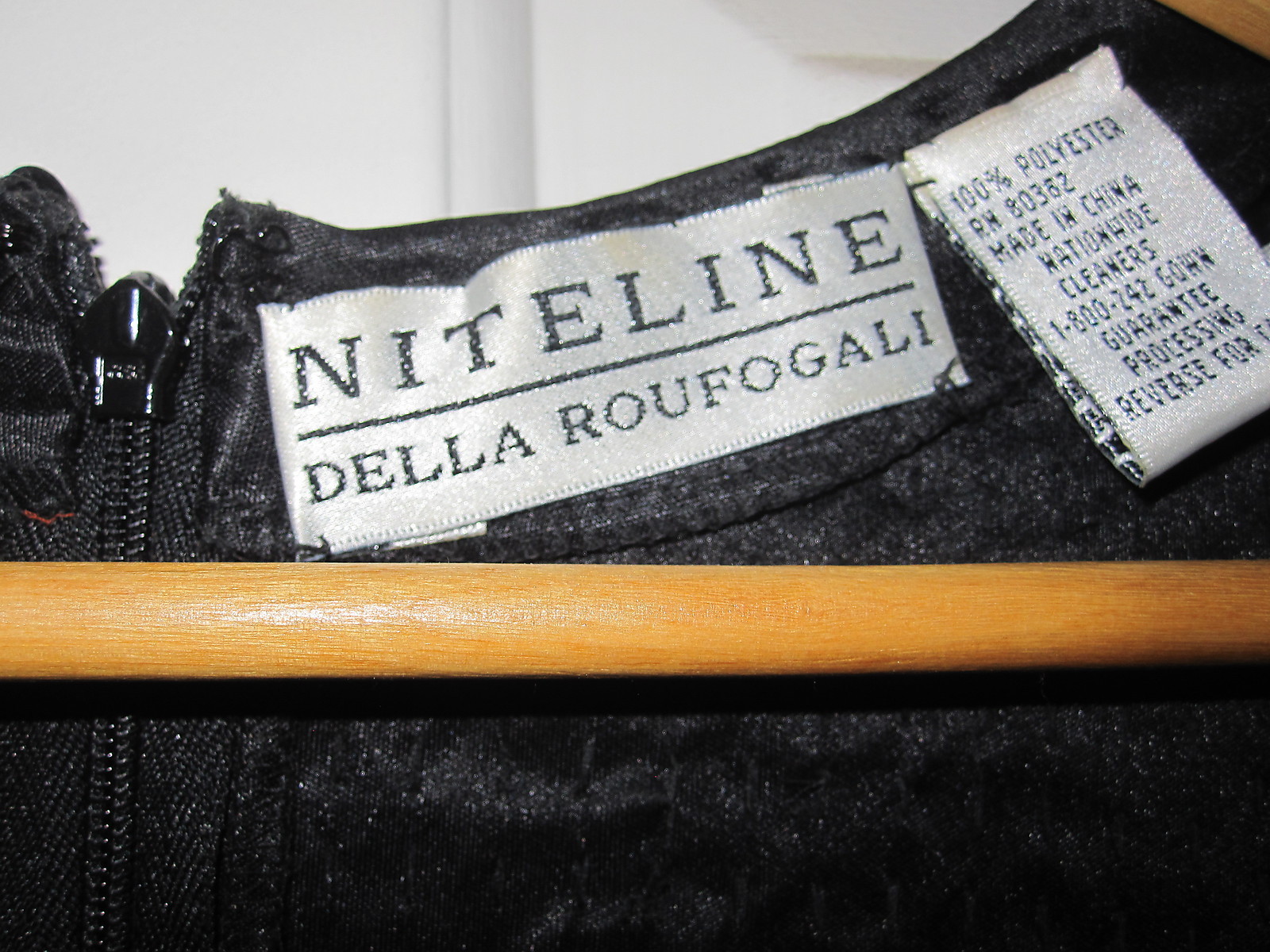 VINTAGE Niteline by Della Roufogali BLACK Sequin Cocktail Dress Size 4 1990’s