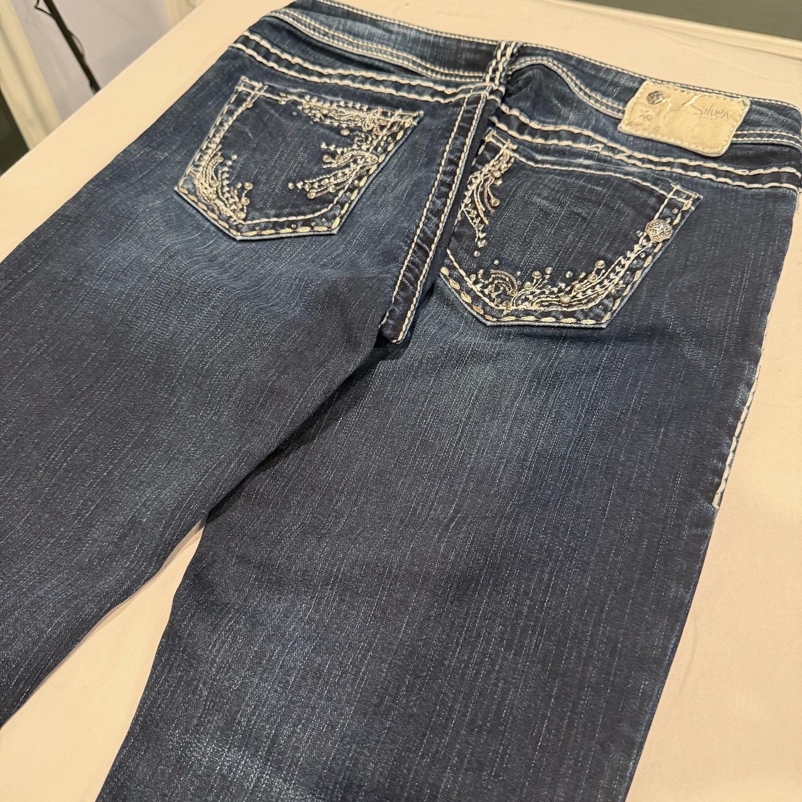 Silver Jeans Co Jeans Womens 29×32 Blue Dark Wash Embellished Pockets Denim