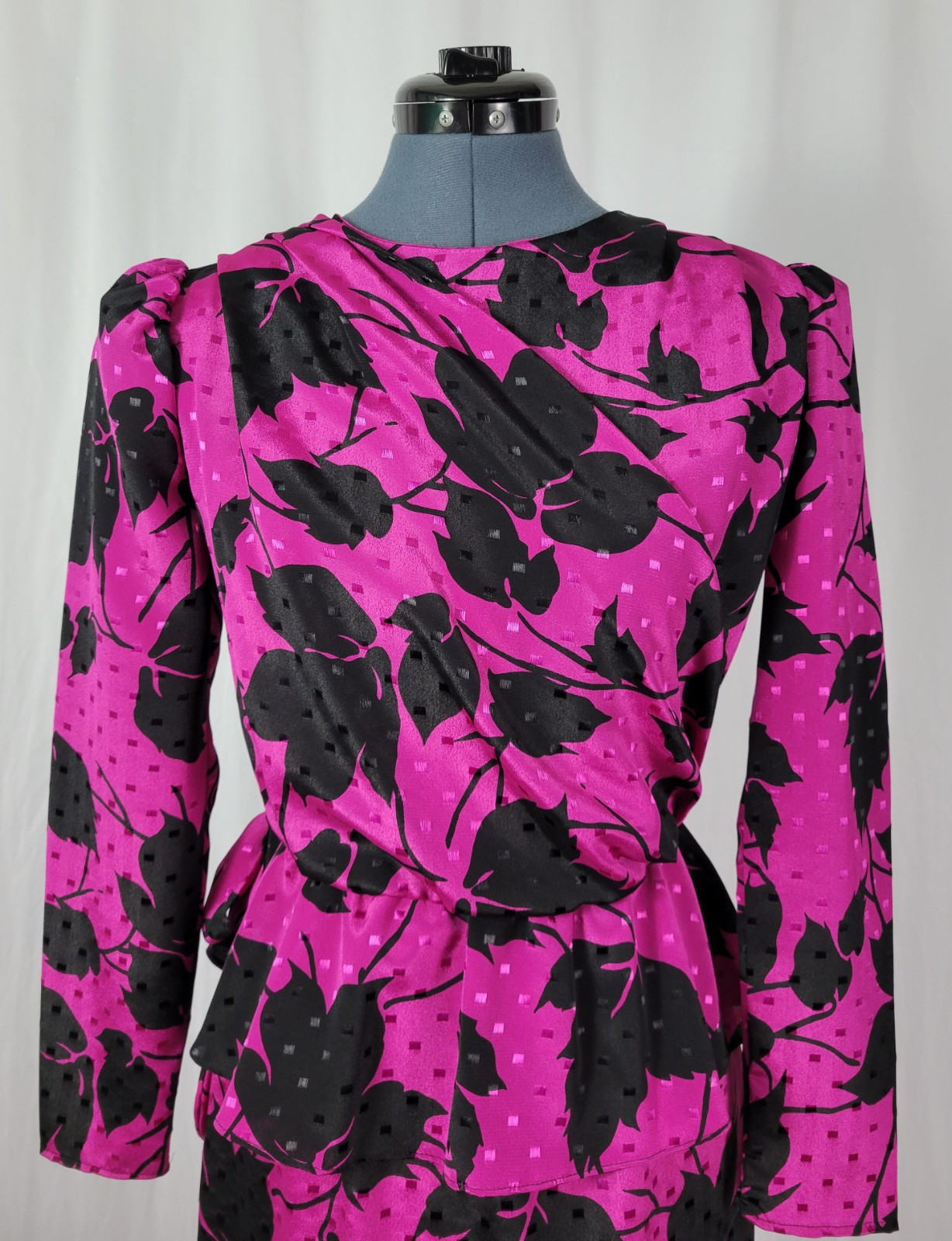 Vintage Jody of CA Pink & Black Faux Wrap Dress w Peplum & Tie Back Size 3/4
