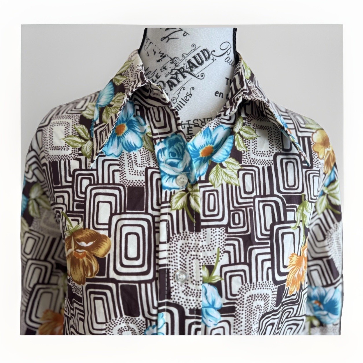 Vintage 70s Jubilee New York Weinststock Retro Abstract Psychedelic Button Shirt
