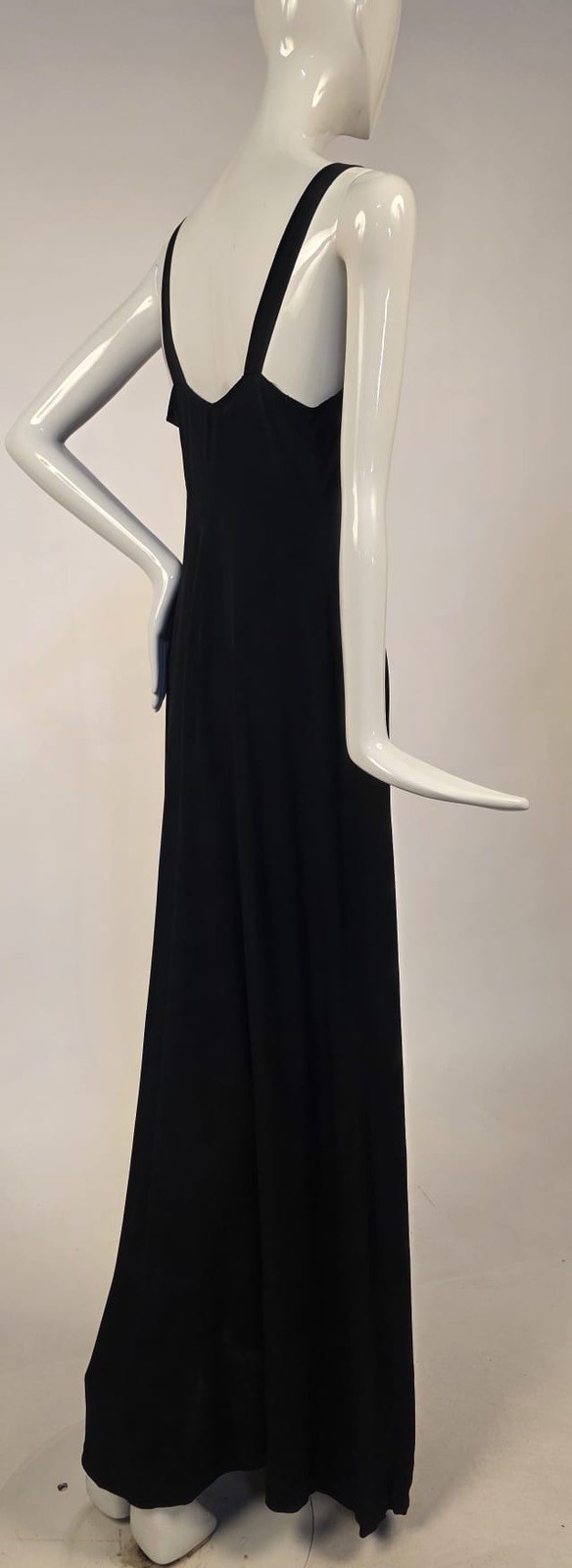 SEXY + SLEEK 1930’S LUX LONG BLACK CREPE DRESS W RUCHED TOP