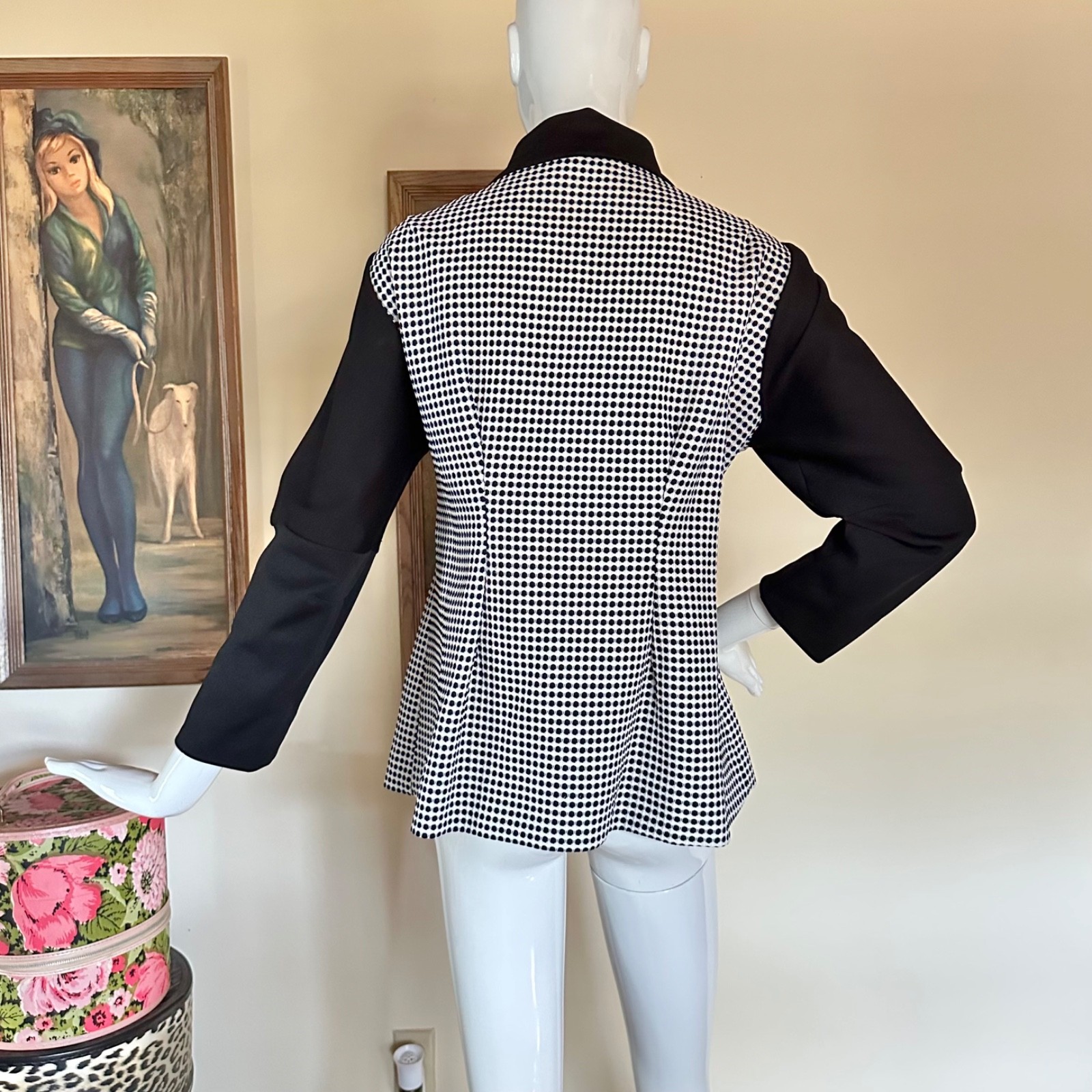 Vintage 70s Mod MAude B&W Graph Polka Dot Pussy Bow Necktie Blouse Top XL