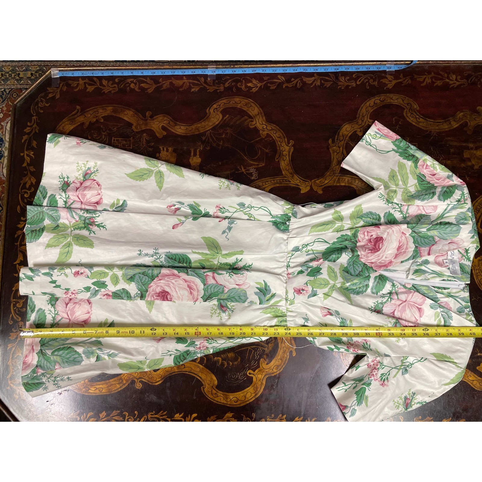 Vintage White Pink Rose Floral Fit Flare Dress Short Sleeve Cottage Romantic 6