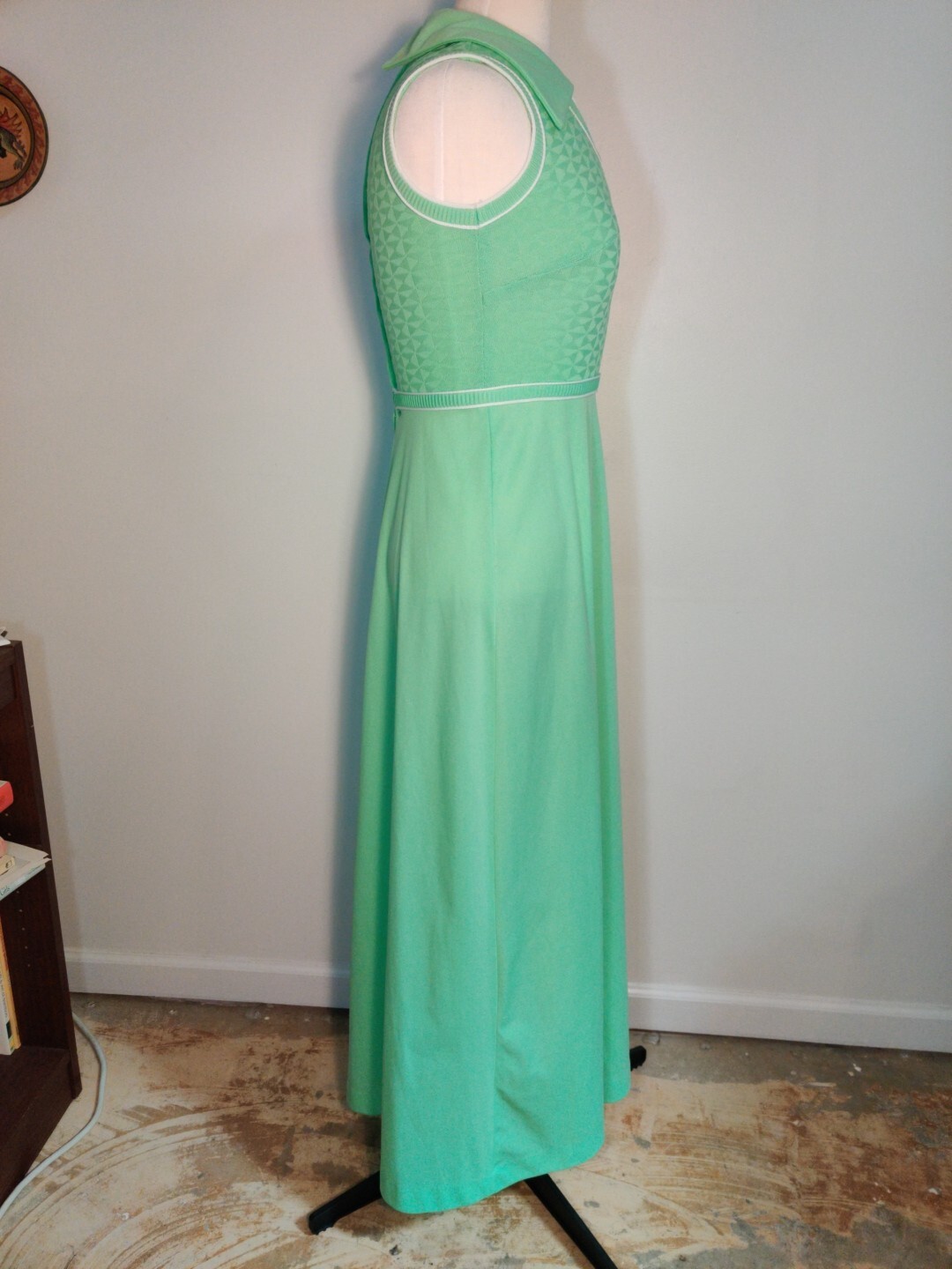 Vintage 60s 70s Maxi Hostess Dress Sz Small White Mint Green V-neck Collar