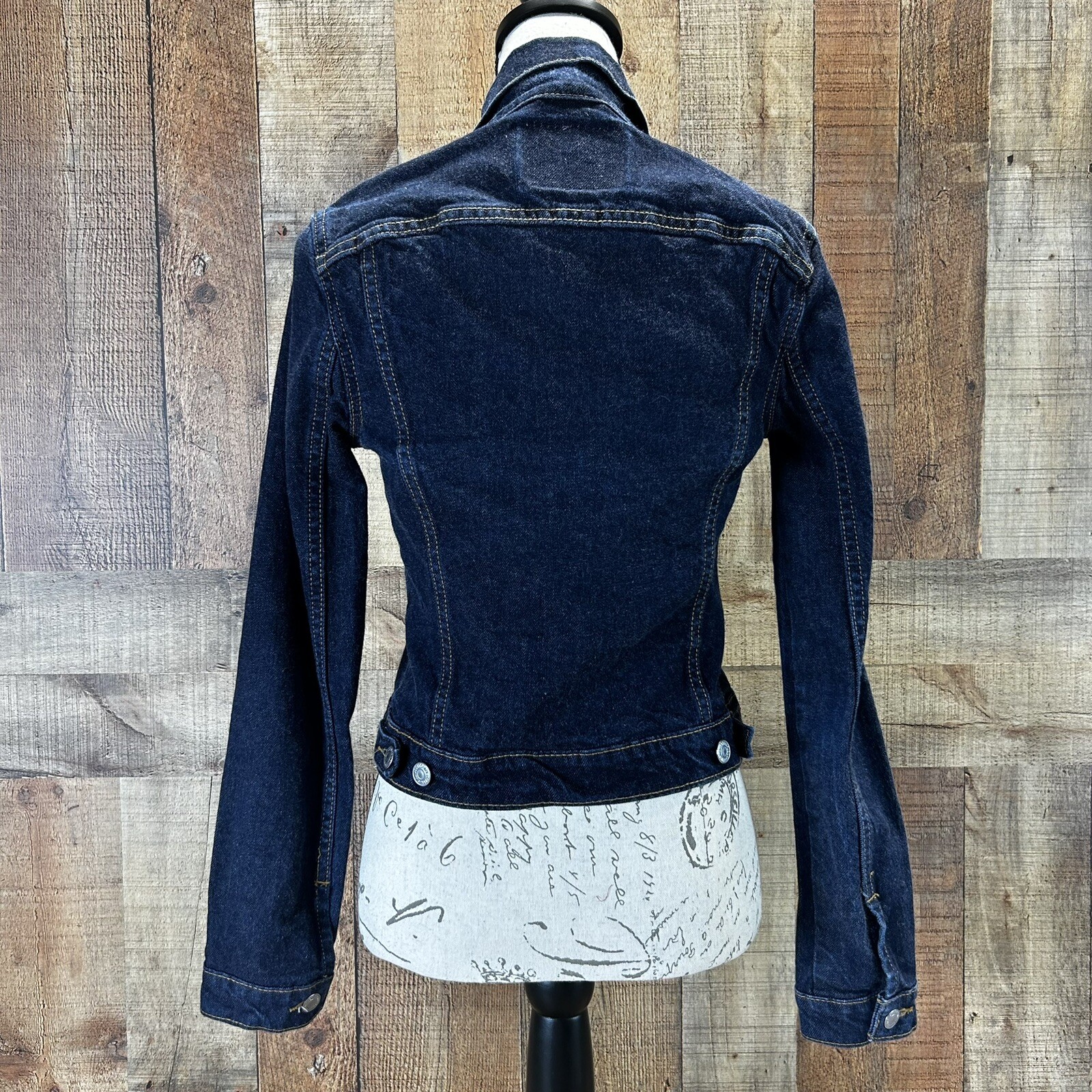 VTG Levi’s 80s Cropped Denim Jean Jacket Dark Wash Red Tab Long Sleeve Size S