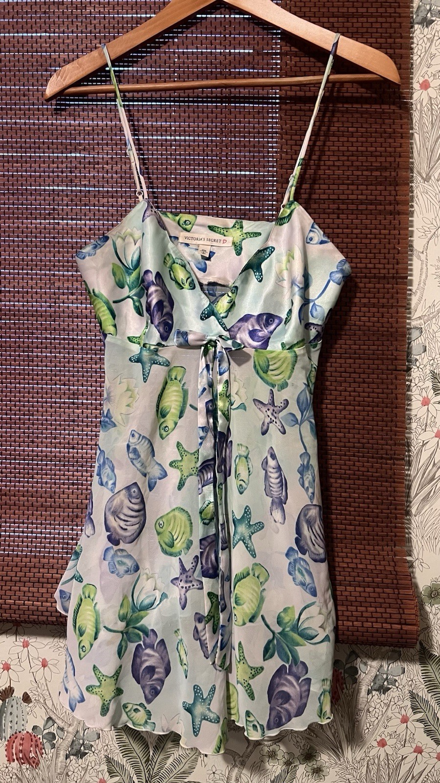 VTG Victoria’s Secret Chemise Women’s S Blue Green Marine Fish Sleep Nightgown