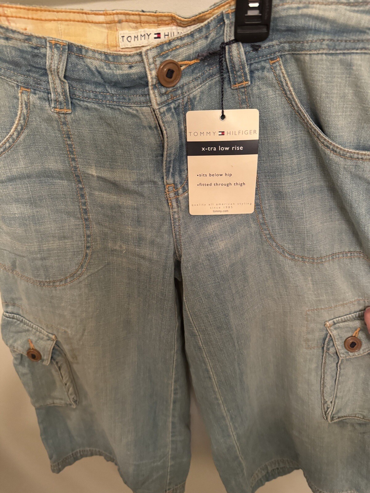 Tommy Hilfiger Women’s X- Low Rise Flare Jeans. size 6. NewTags Still On. 2007.