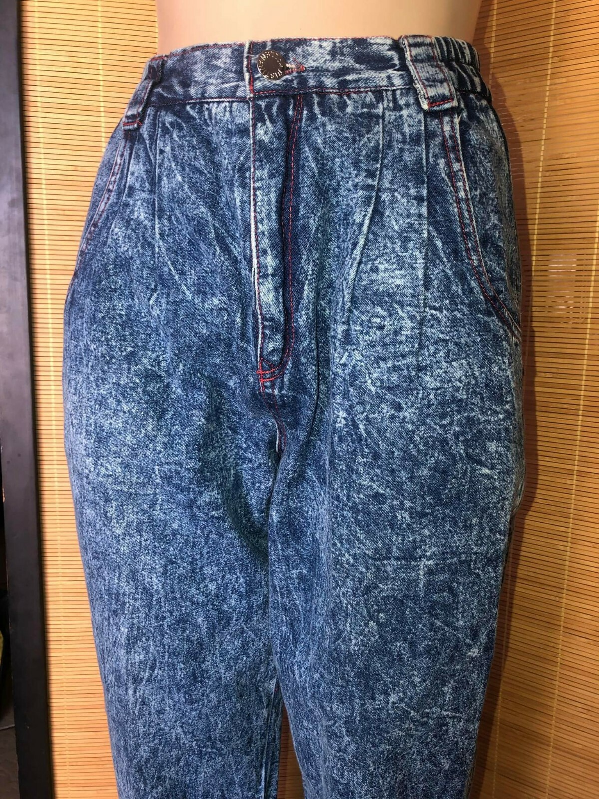 Vintage 80s Acid Washed High Waisted Denim Mom Jeans USA New Wave „LOVE ME” S