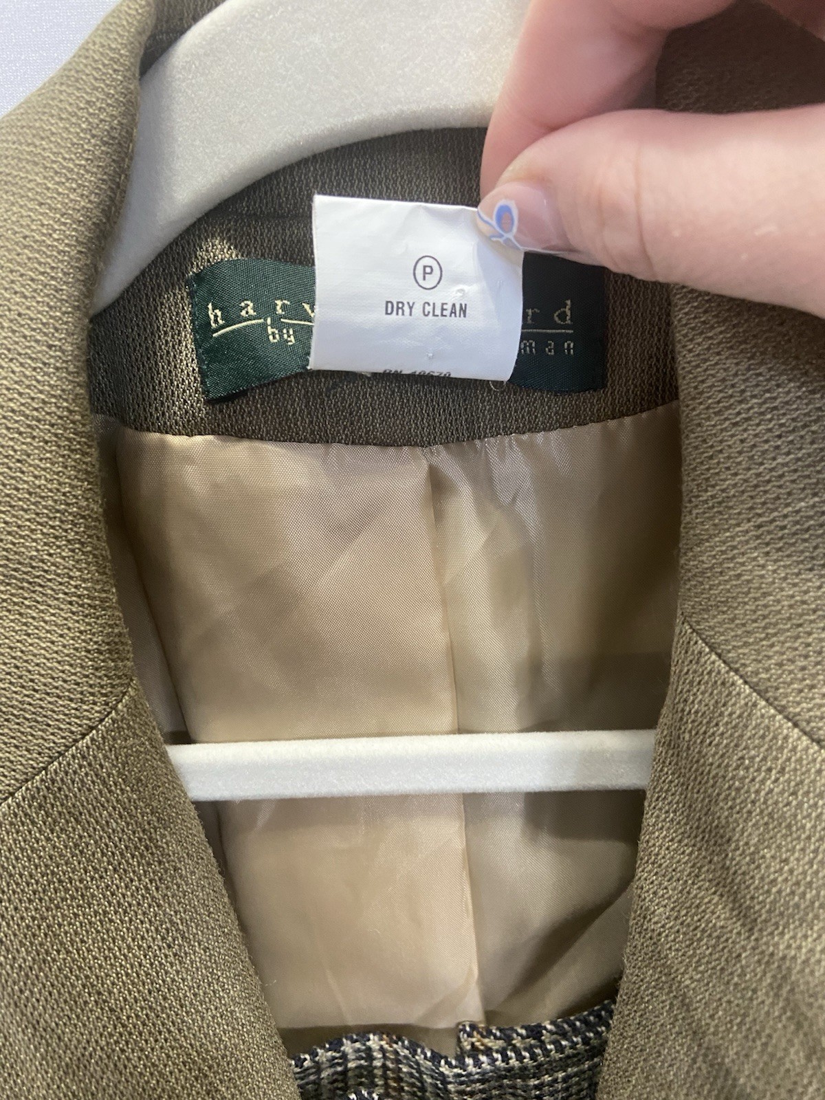 Harvé Bernard Blazer Women Size 8 Brown Poly Wool Blend
