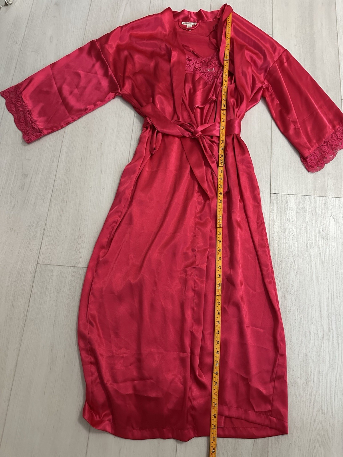 Vintage Victoria’s Secret Satin Robe & Nightgown Set Sz L – Fuchsia Pink – Lace
