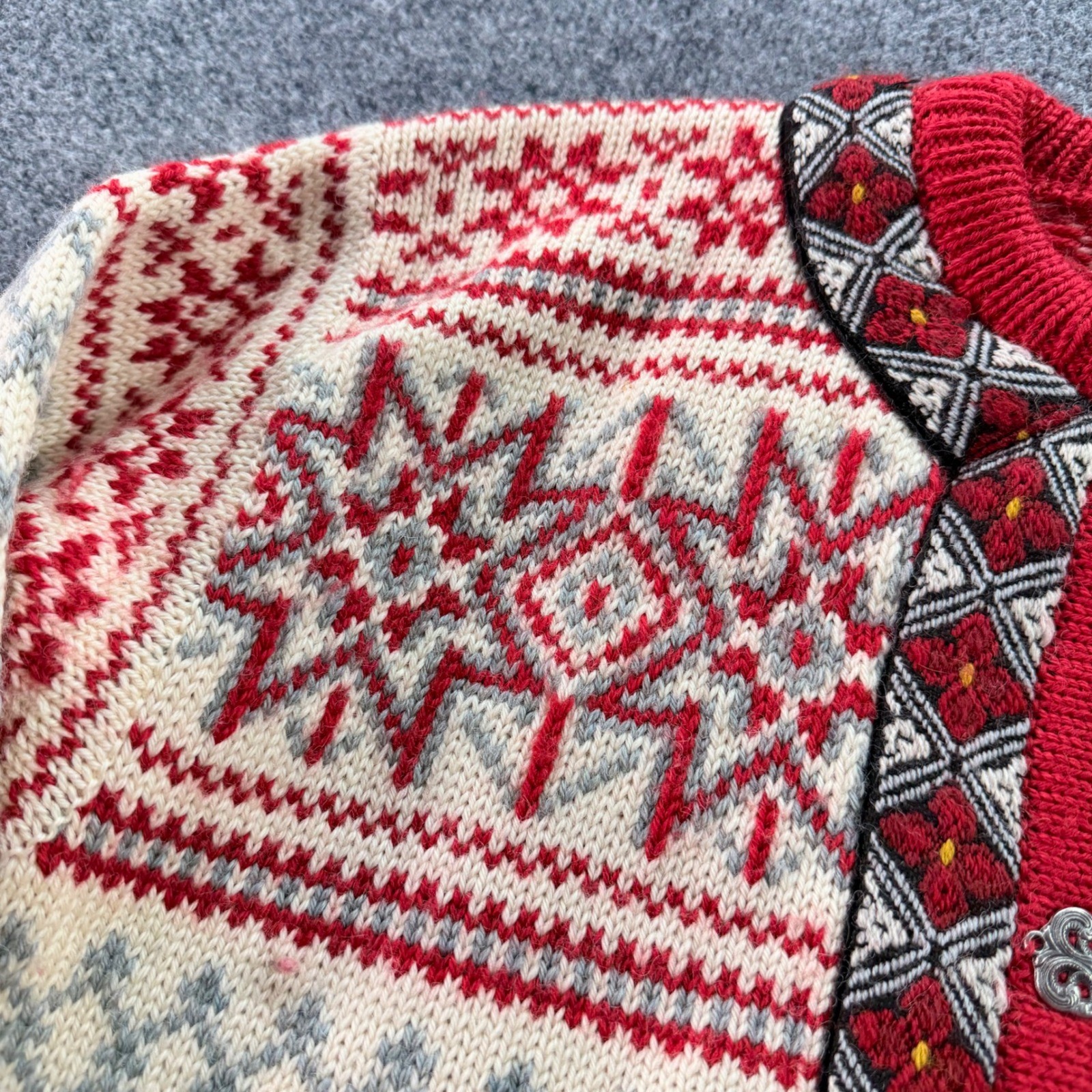 Vintage Dale of Norway NordicFair Isle Pure Wool Cardigan with Metal Clasps S