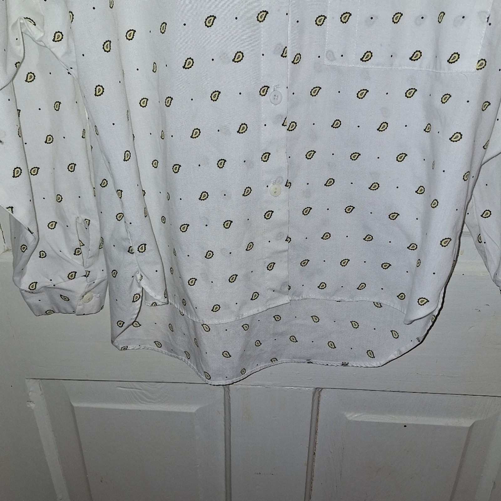 Vintage You Babes Womens Large White Paisley Button Down Shirt Long Sleeve L