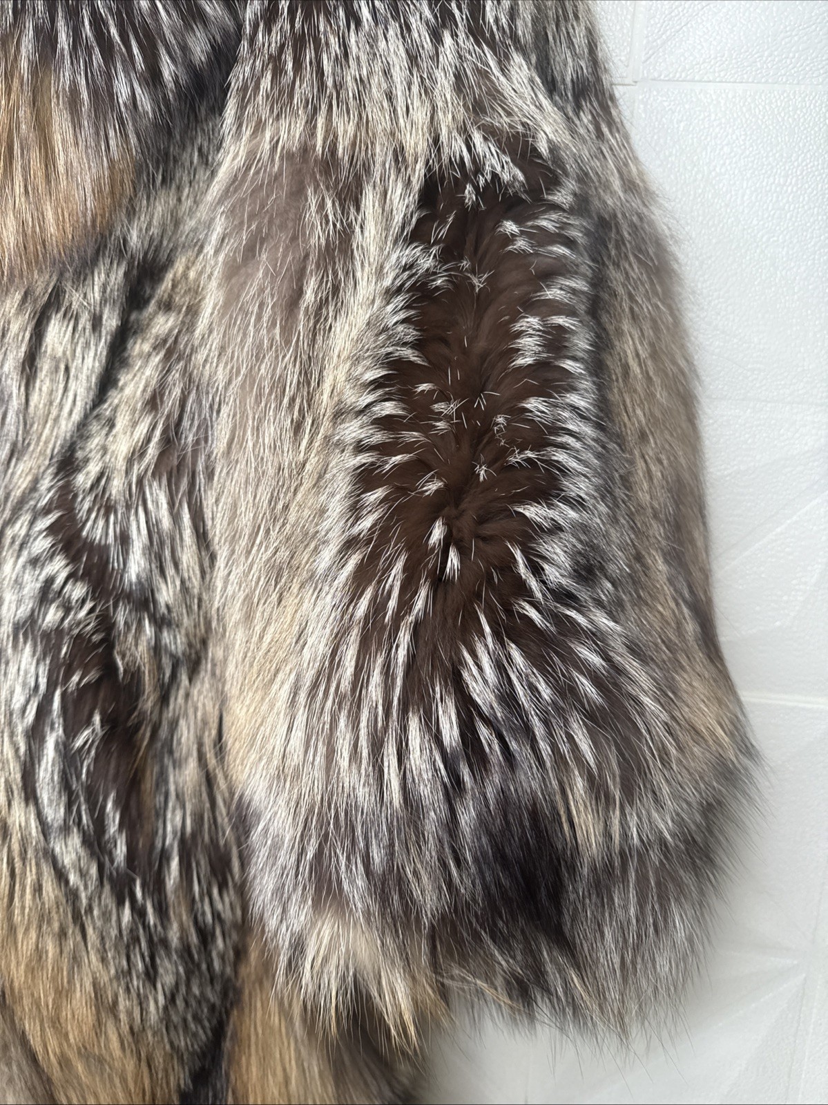 Fendi Fur RareExquisite Vintage Fendi Italy Fox Fur Coat Speckled Grey Gold XL.