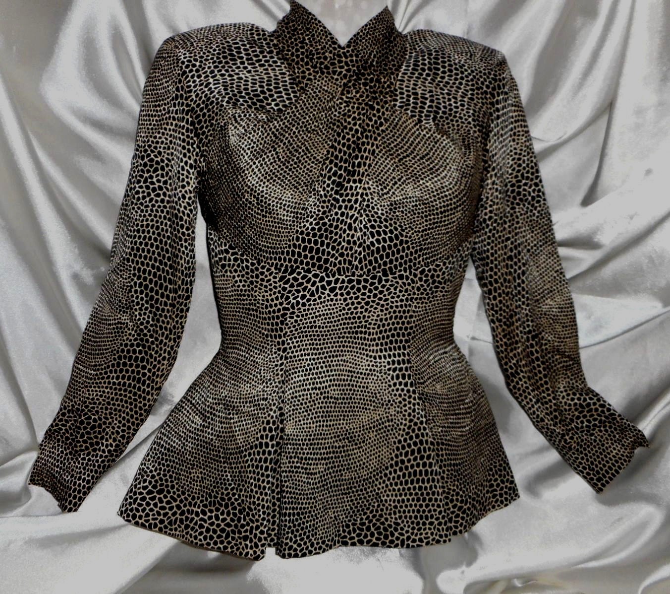 VinTage Couture Vicky Tiel Paris Silk Blouse Peplem Black White XS m/i France