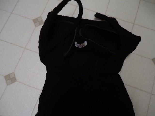 True Vintage 60’s JANTZEN Black Knit Stretch One Piece Swimsuit Size 12 VeryNice