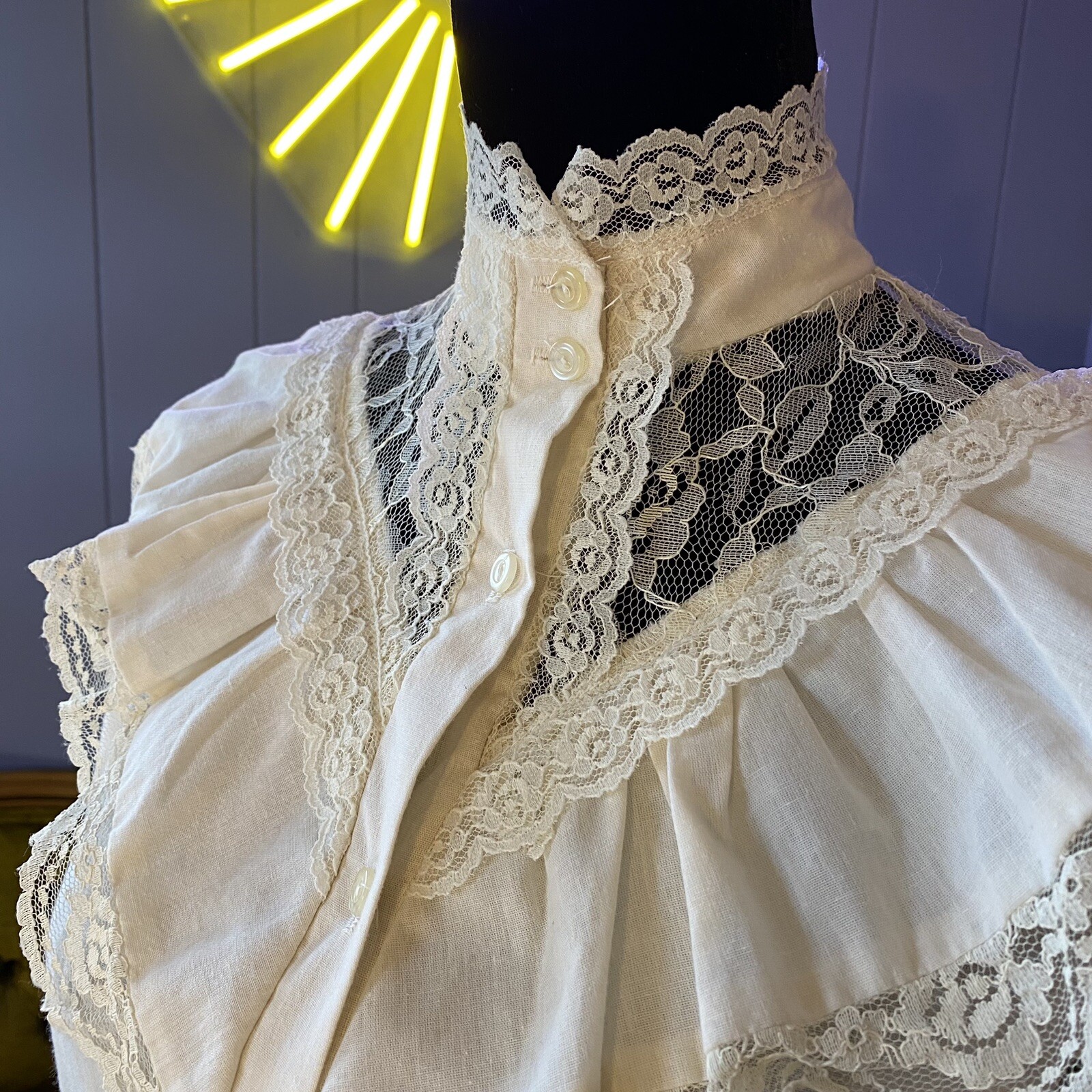 Vintage 80s Does Victorian California Connection Lace Praire Dark Romance Blouse