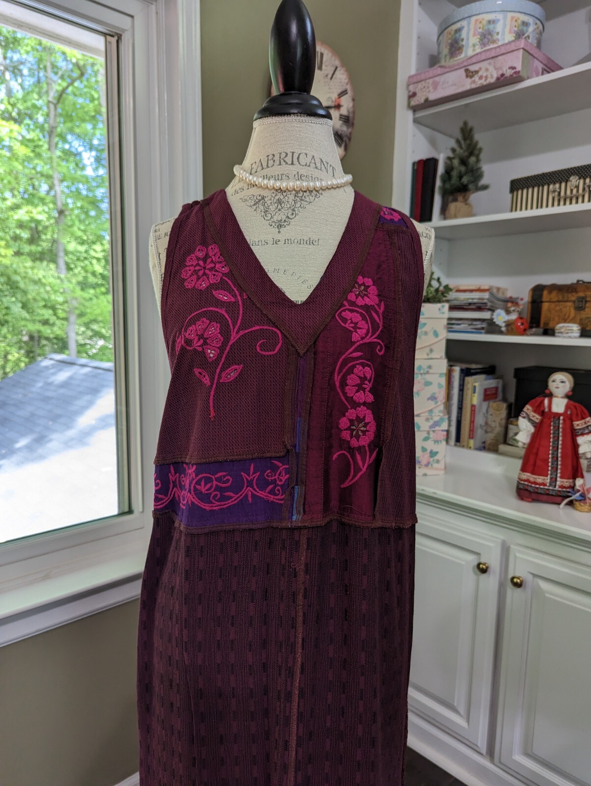 VTG LONG DRESS/ROMPER w/Diff. Fabrics-Embr-Beads-Mother of Pearl Accents-size L