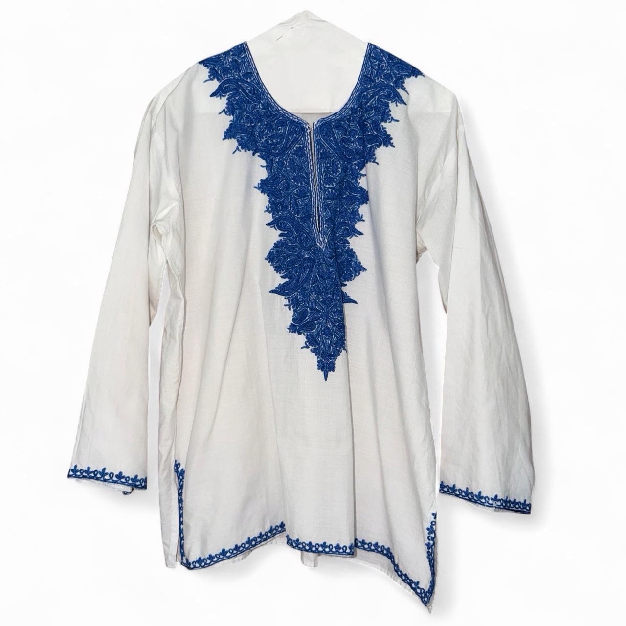 Vintage White Lightweight Linen Blue Embroidery Island Hippie Tunic Top medium
