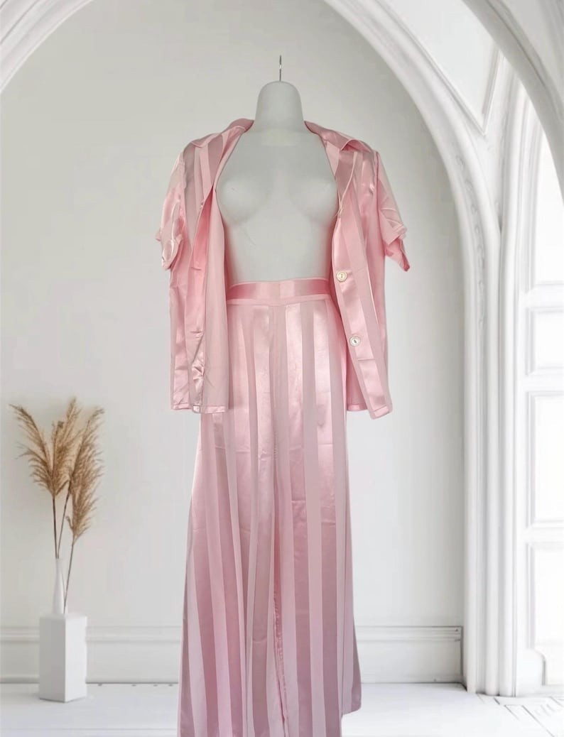 1940’s 1950’s Rare Vintage Soft Pink Striped Satin Silky Lounging PJ’s