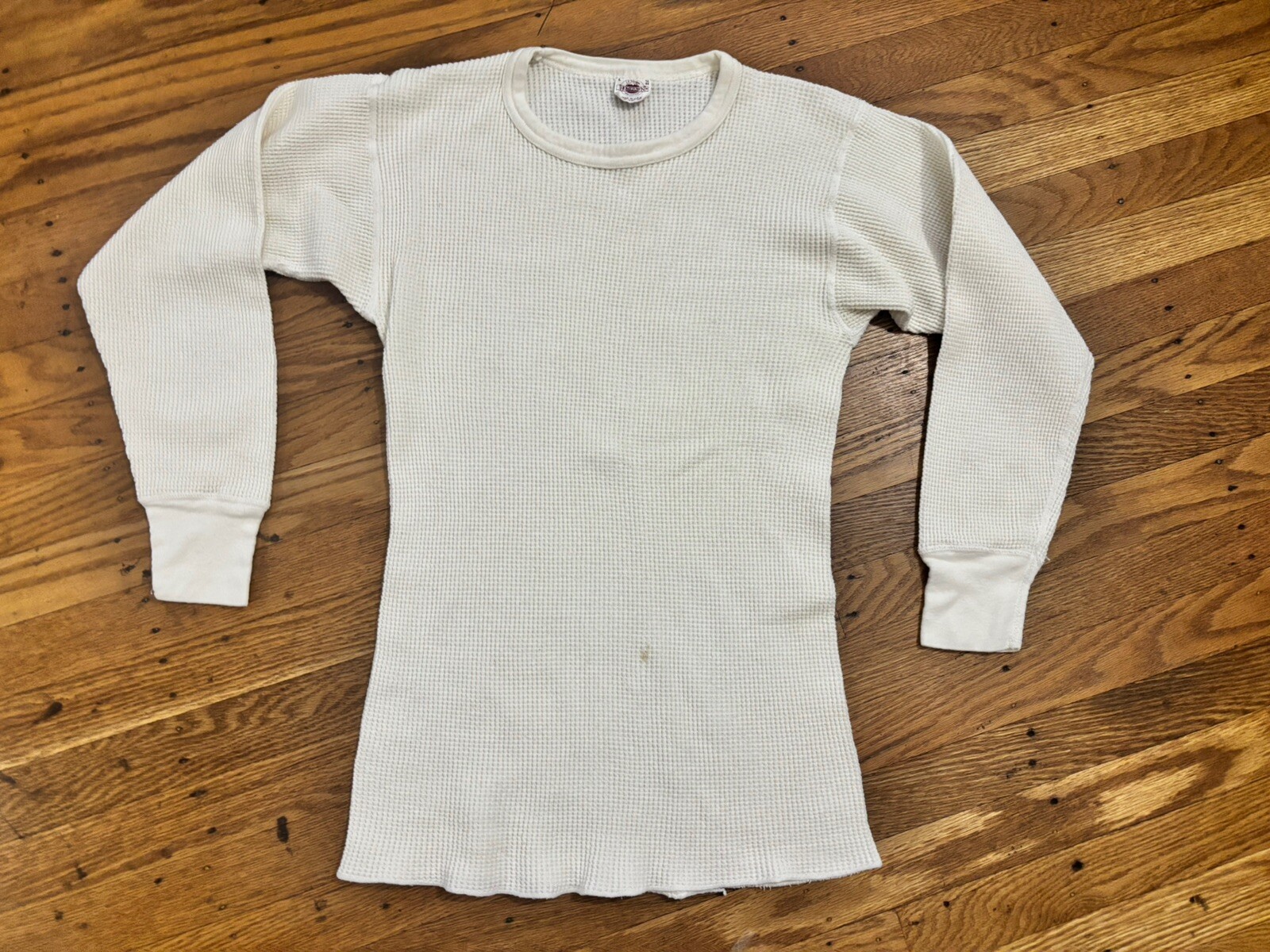 90s Unisex Waffle -knit Thermal Top.made USA.womens Med/form Fit