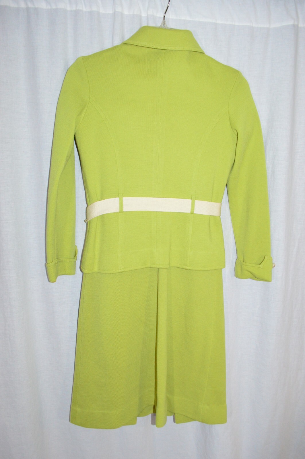 1960’s Mod Secretary Green Beige 100% Wool 2 Piece Dress Suit Modern Day Medium