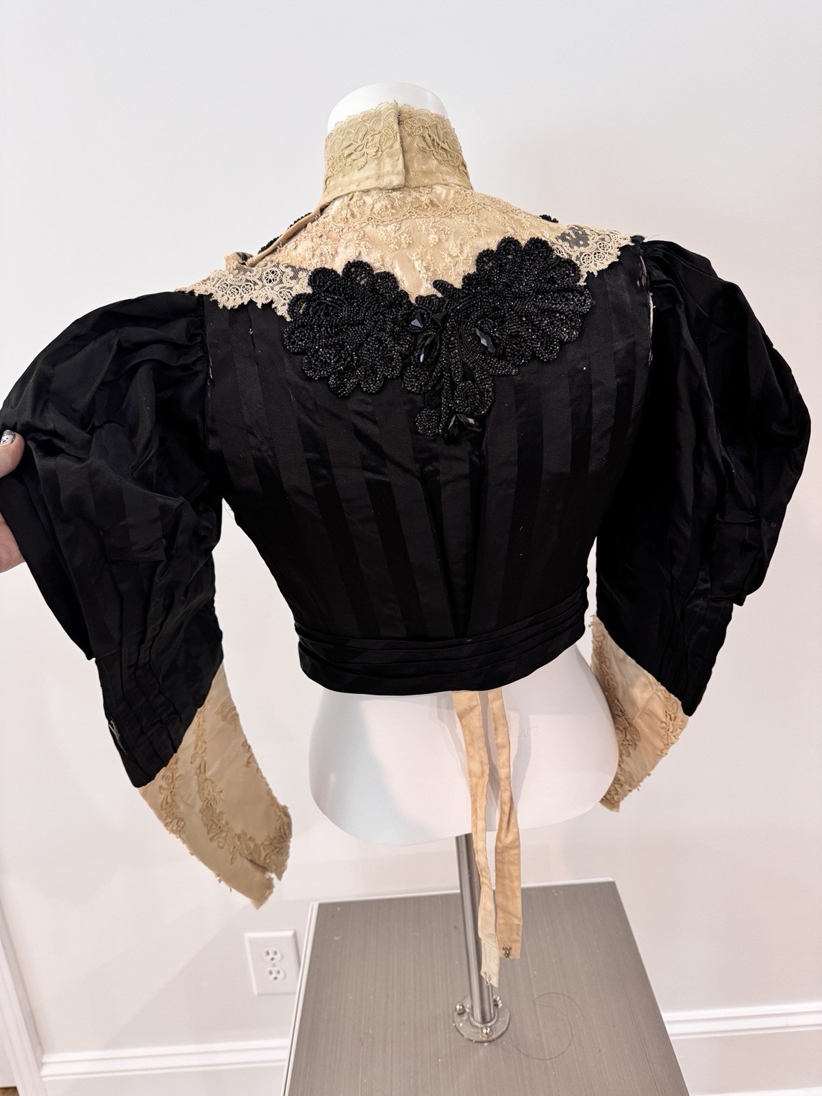 Antique Victorian Couture Bodice c1888–1893 Worth-Era Black Leg-of-Mutton Sleeve