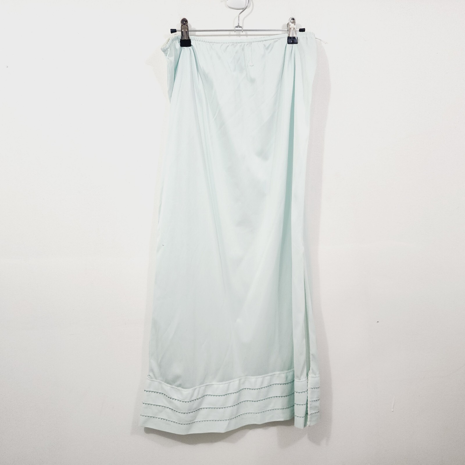 Vintage Camelot 1970s Anti-cling Mint Green Antron Nylon Maxi Slip Women’s Sz L