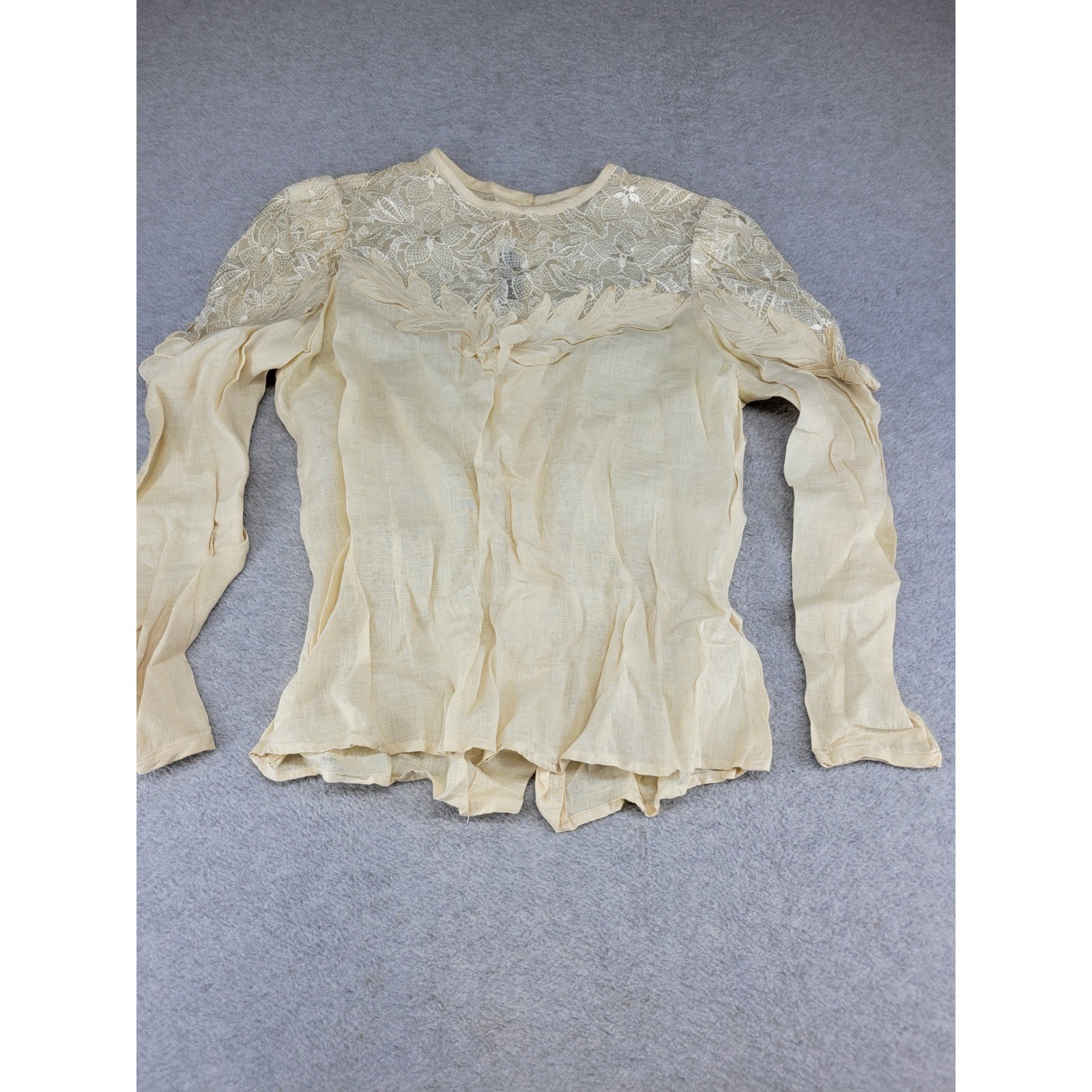 Vintage Cloak of Many Colors Linen Skirt Set Cream Lace Victorian Revival