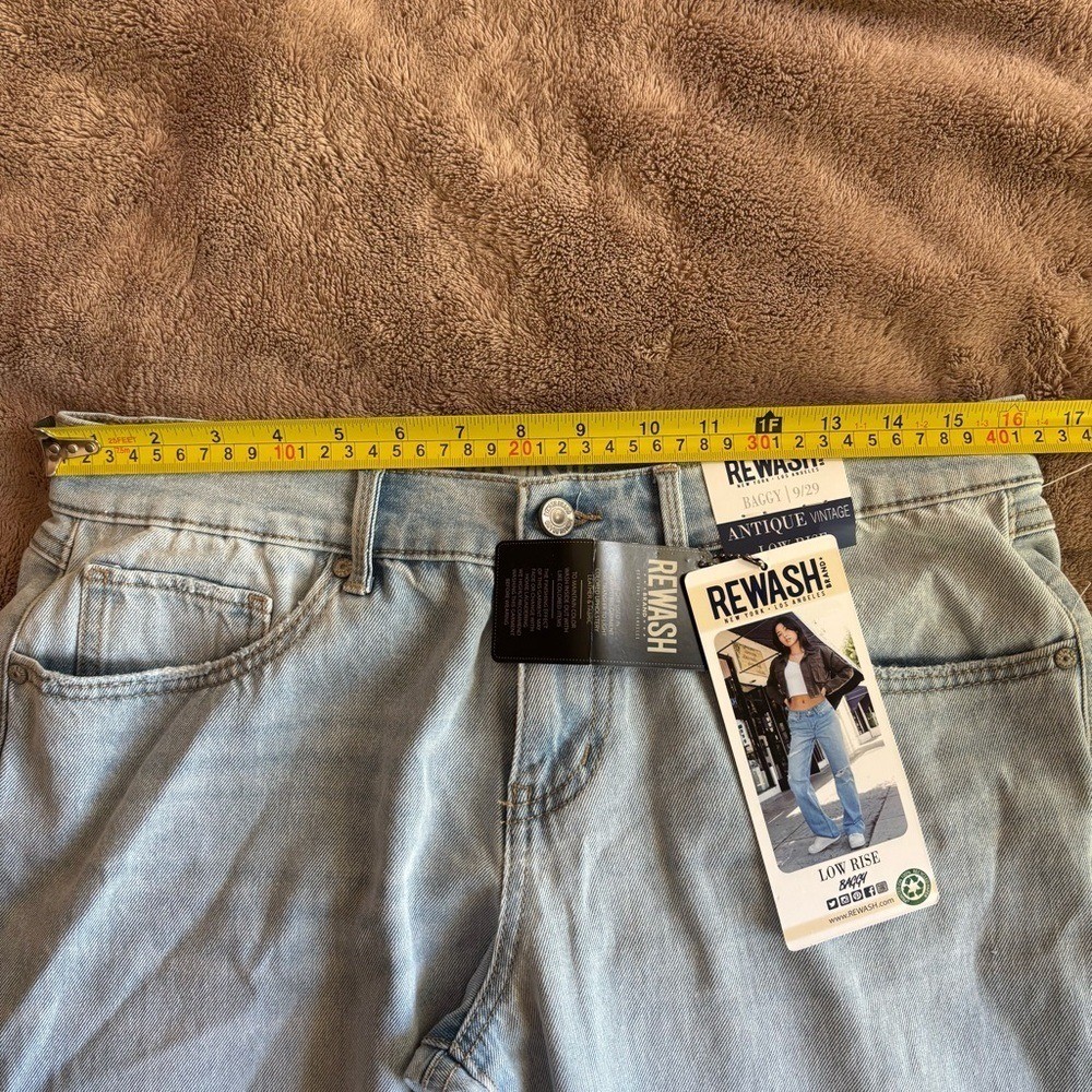 Rewash Antique Vintage Low Rise Baggy Jeans Light Wash Size 9/29 NWT