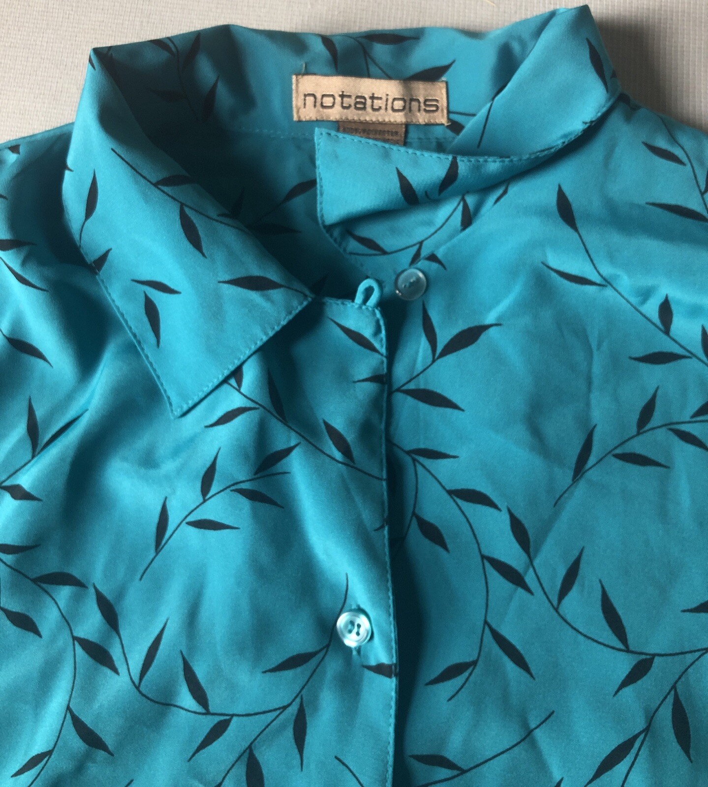 Vtg Notations L Silky Lightweight Turquoise Blue Relaxed Button Up Black Print