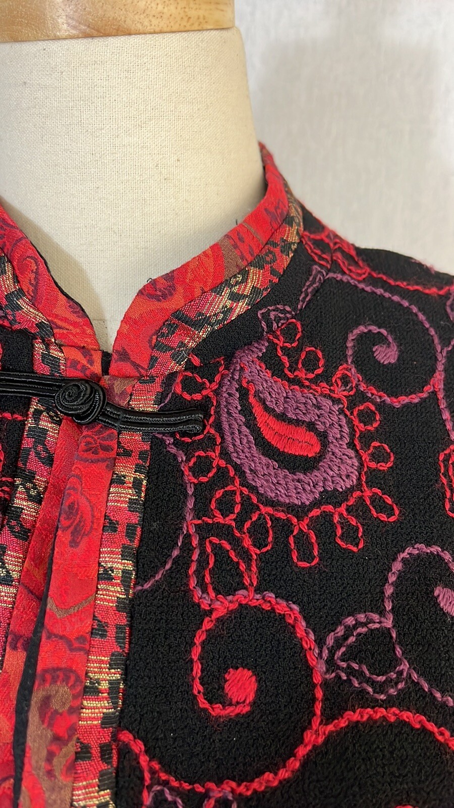 Vintage Canvasbacks Embroidered Jacket 10 Virgin Wool blend Wearable Art