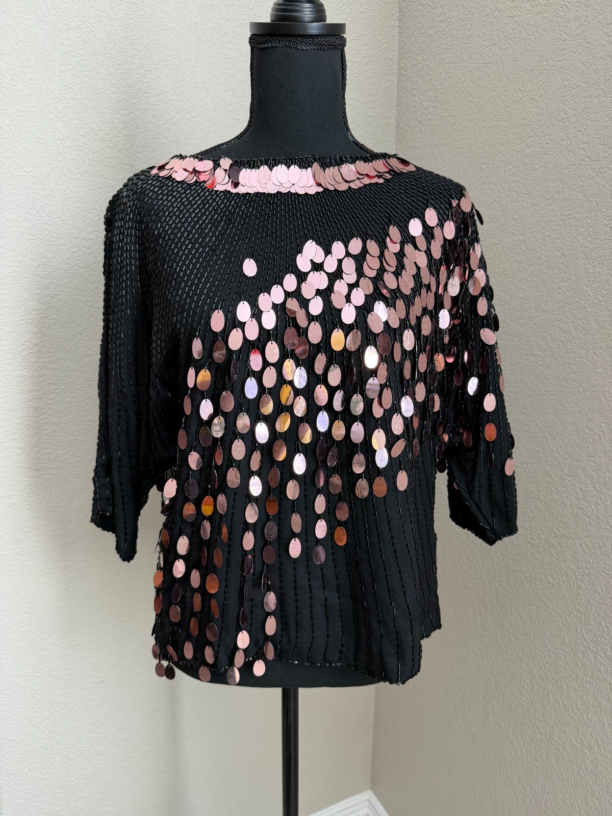 Vintage Oleg Cassini sequin knitted top size small short sleeves knitted