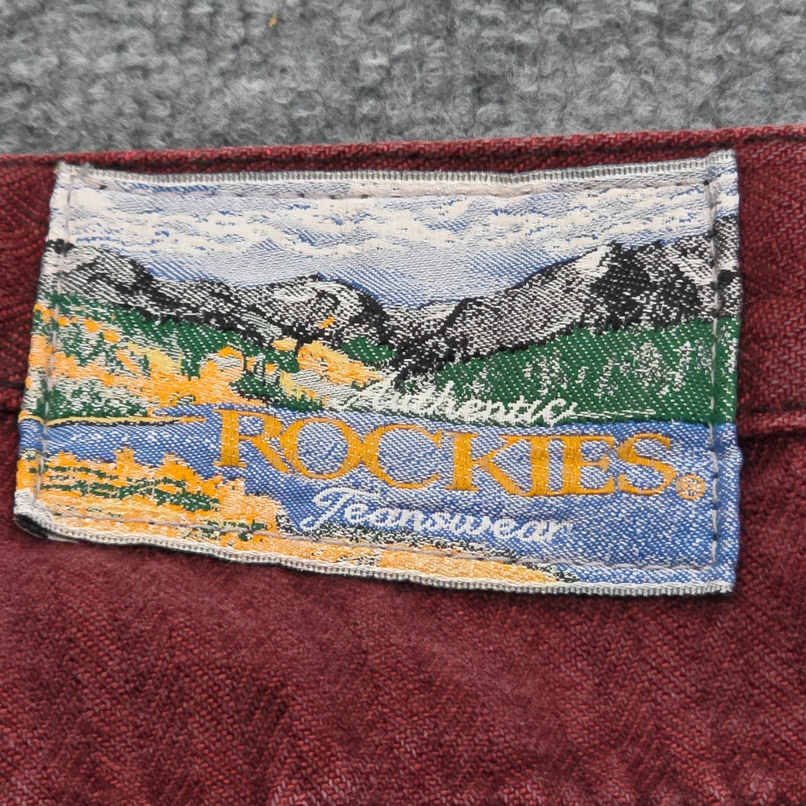 Vintage Rocky Mountain Rockies Pants Women’s 3 / 26 Red Stripe High Rise Flap