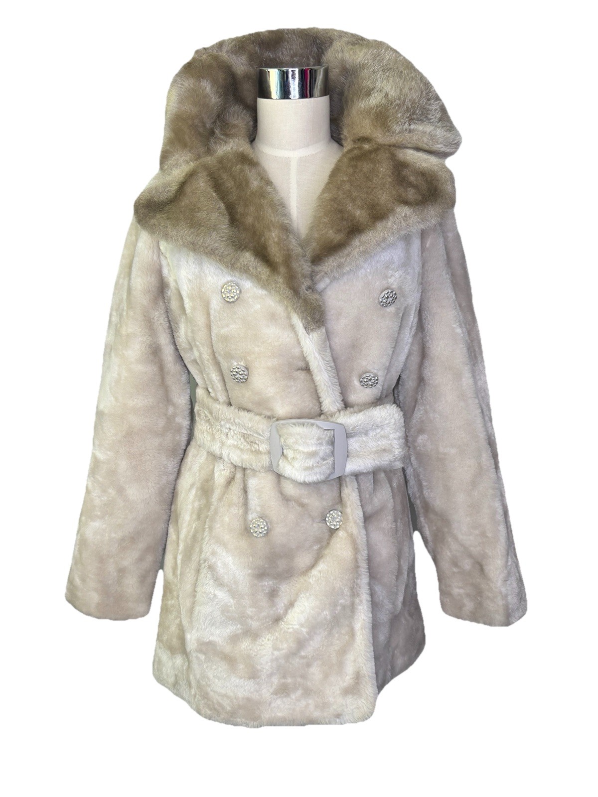 VTG Betty Rose ILGWU Union Made Beige Faux Fur Belted Coat Women’s