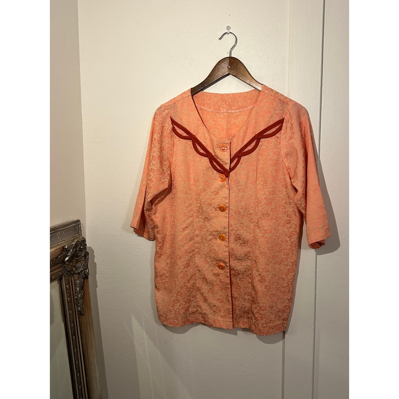 Vintage 1960s 1970s Coral Peach Brocade Blouse Shirt Western Contrast Trim Mod