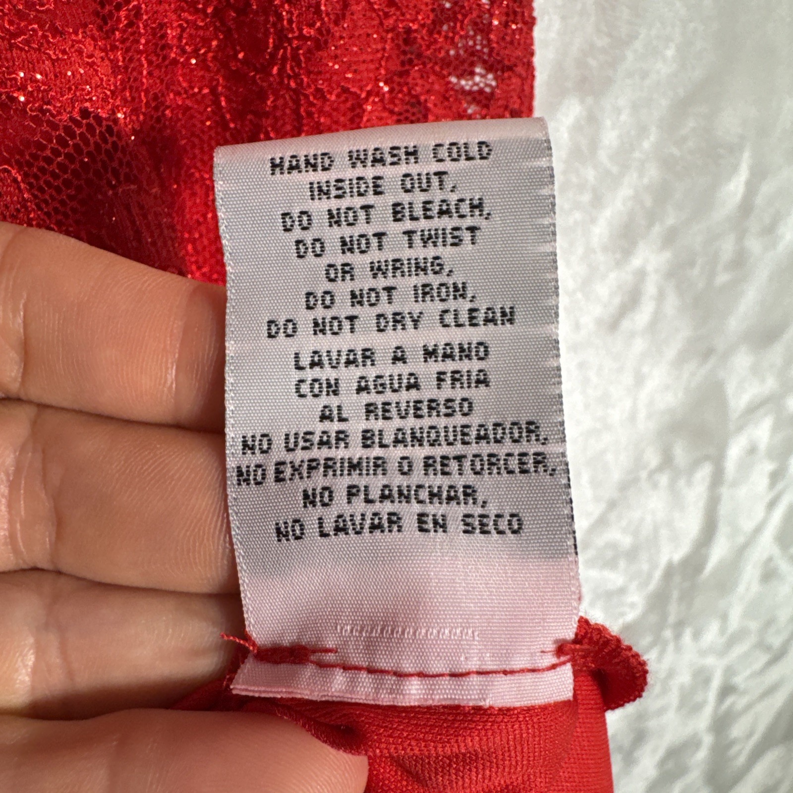 Sz 6 LESLIE FAY Red Lace FIT & FLARE DRESS, Shimmery Sparkle