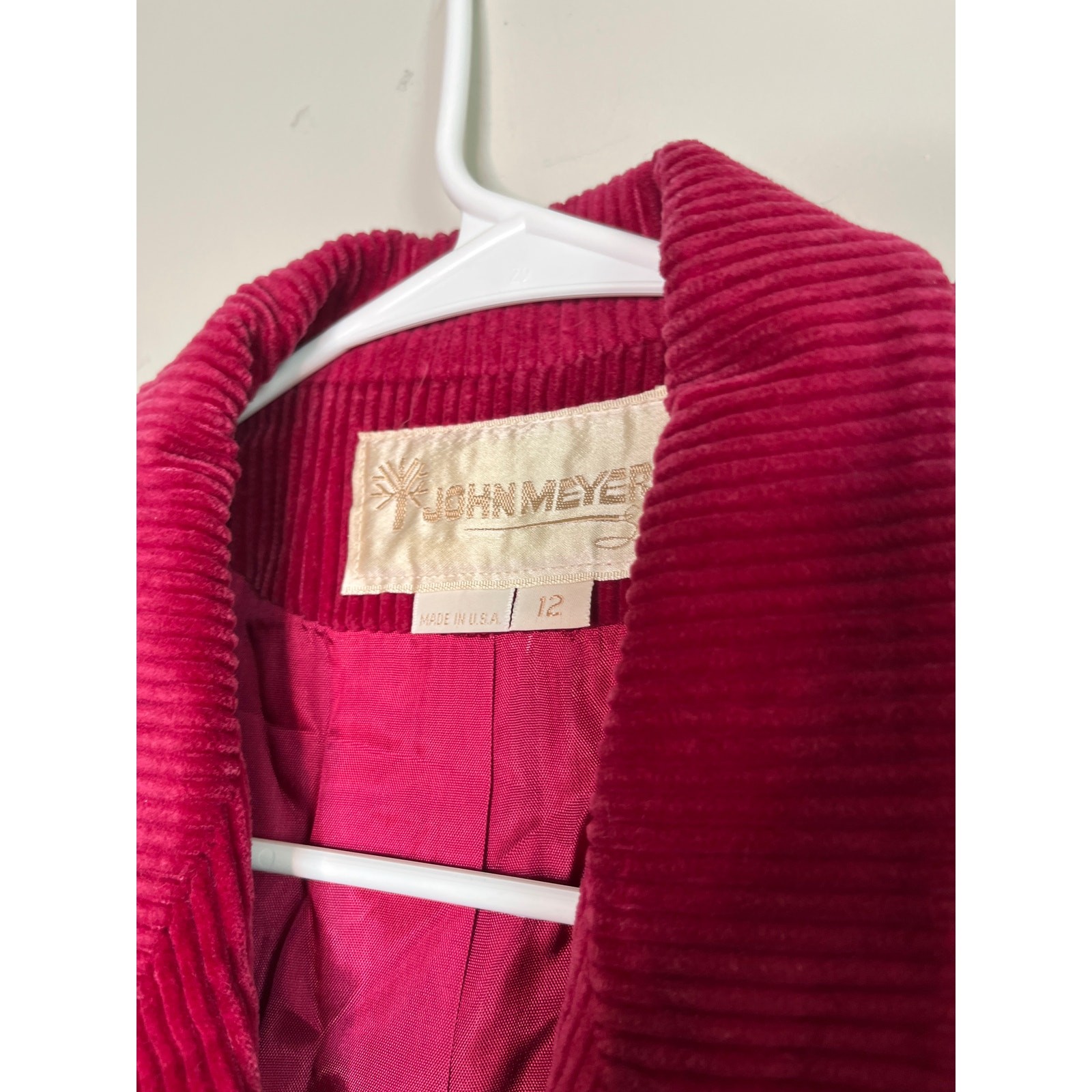 1980s John Meyer USA Berry Pink Magenta Thick Corduroy Prep Academic Blazer 12 L