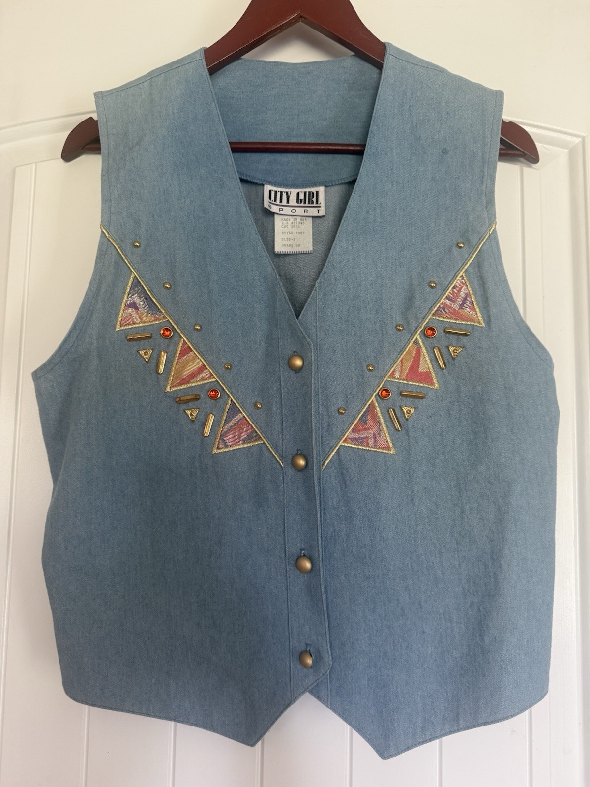 City Girl Sport Blue Denim Embellished Vest 100% Cotton Size 8 Style 5809