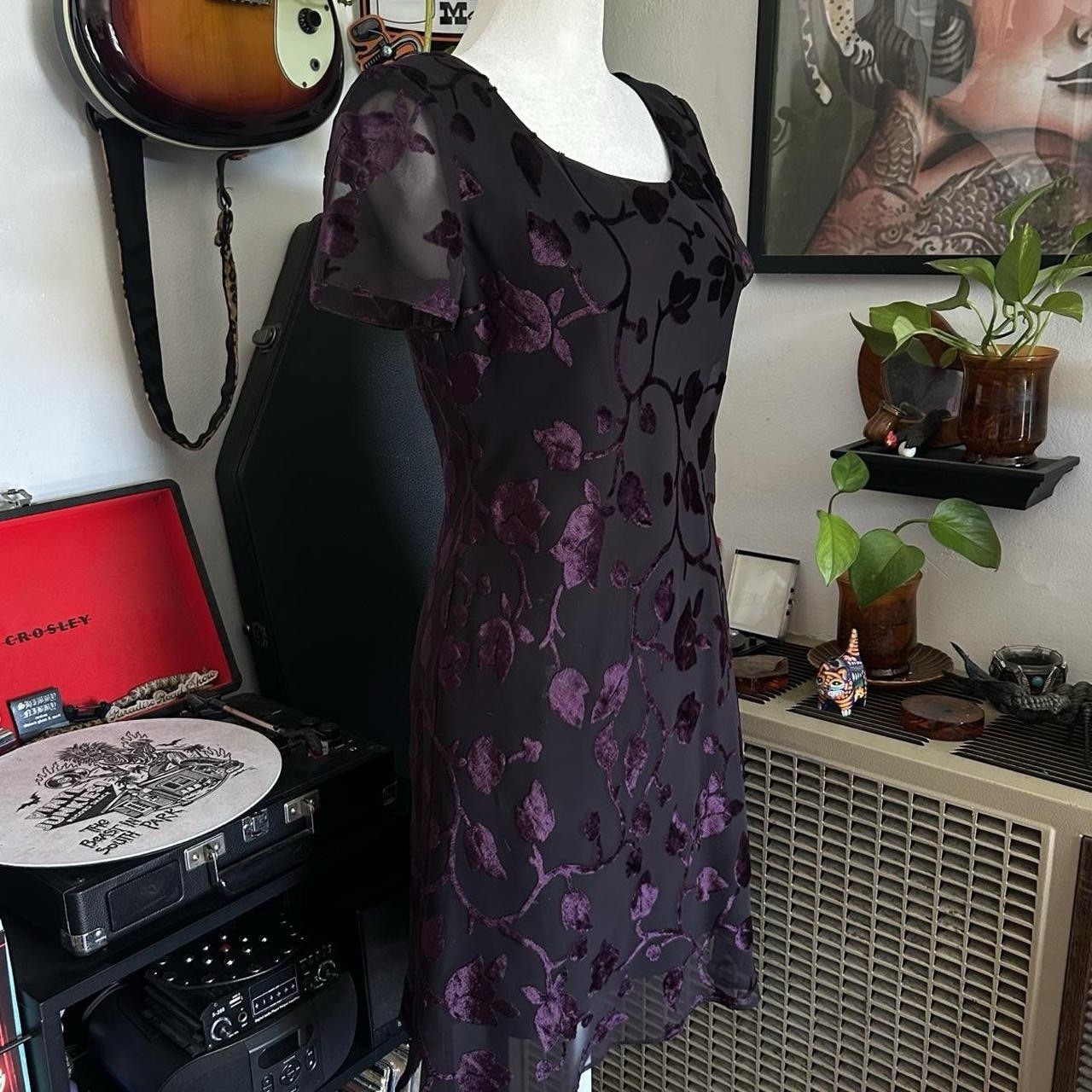 Whimsical Jones New York Black & Purple Floral Dress With Sheer Sleeves