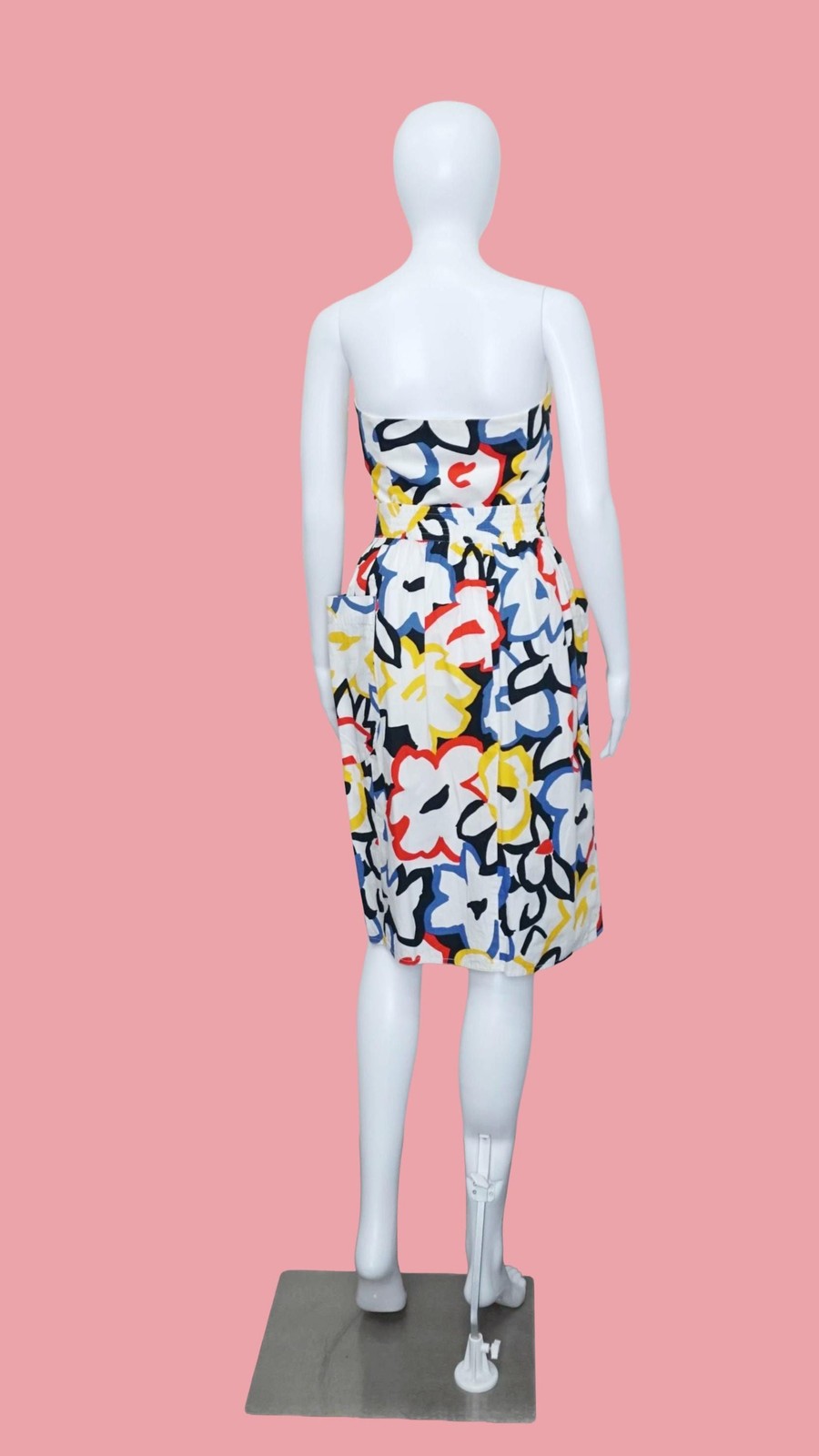 1980s GUY LAROCHE ENSEMBLE. Abstract Floral Print Two Piece Set. Extra Small