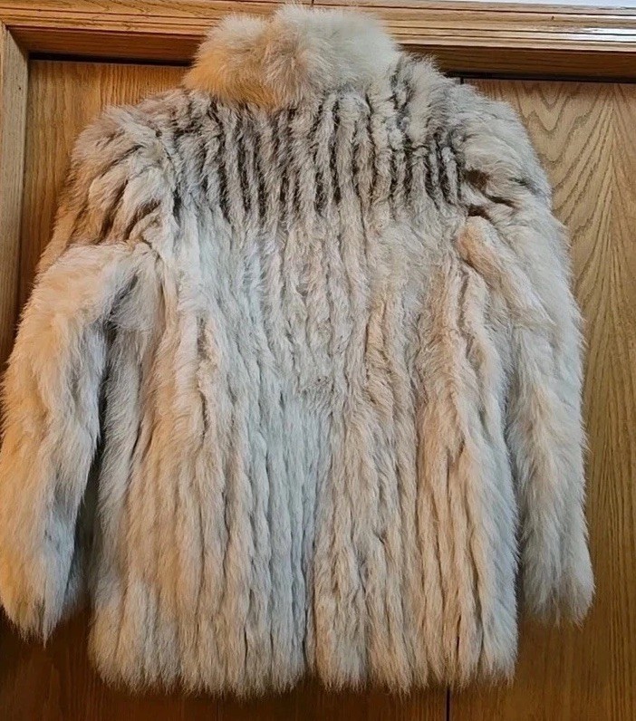 Vintage Saga Fox Fur Jacket. Size L