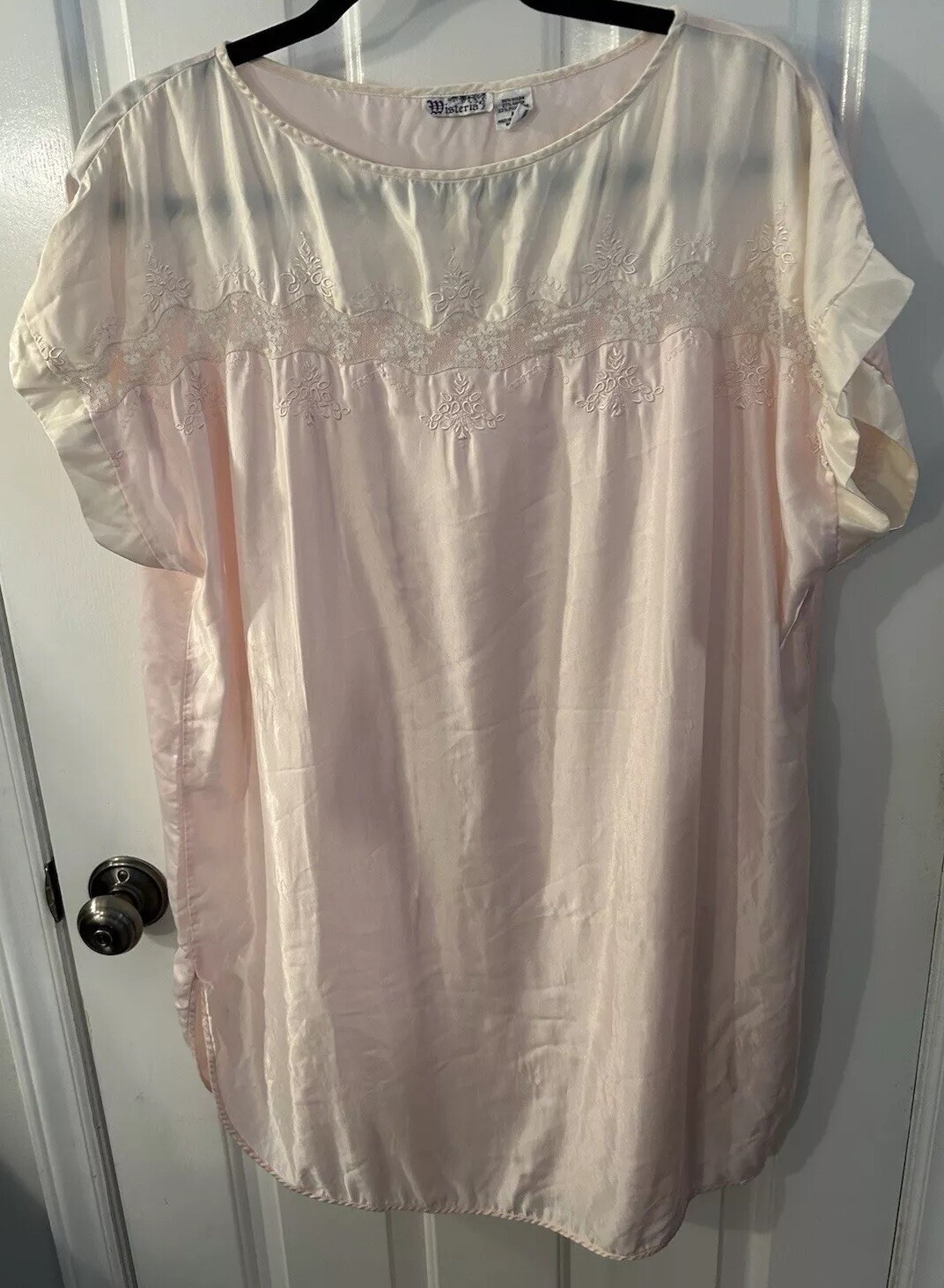 Vintage Wisteria Women’s Size M Pink/Ivory Embroidered, Lace Satin Nightgown